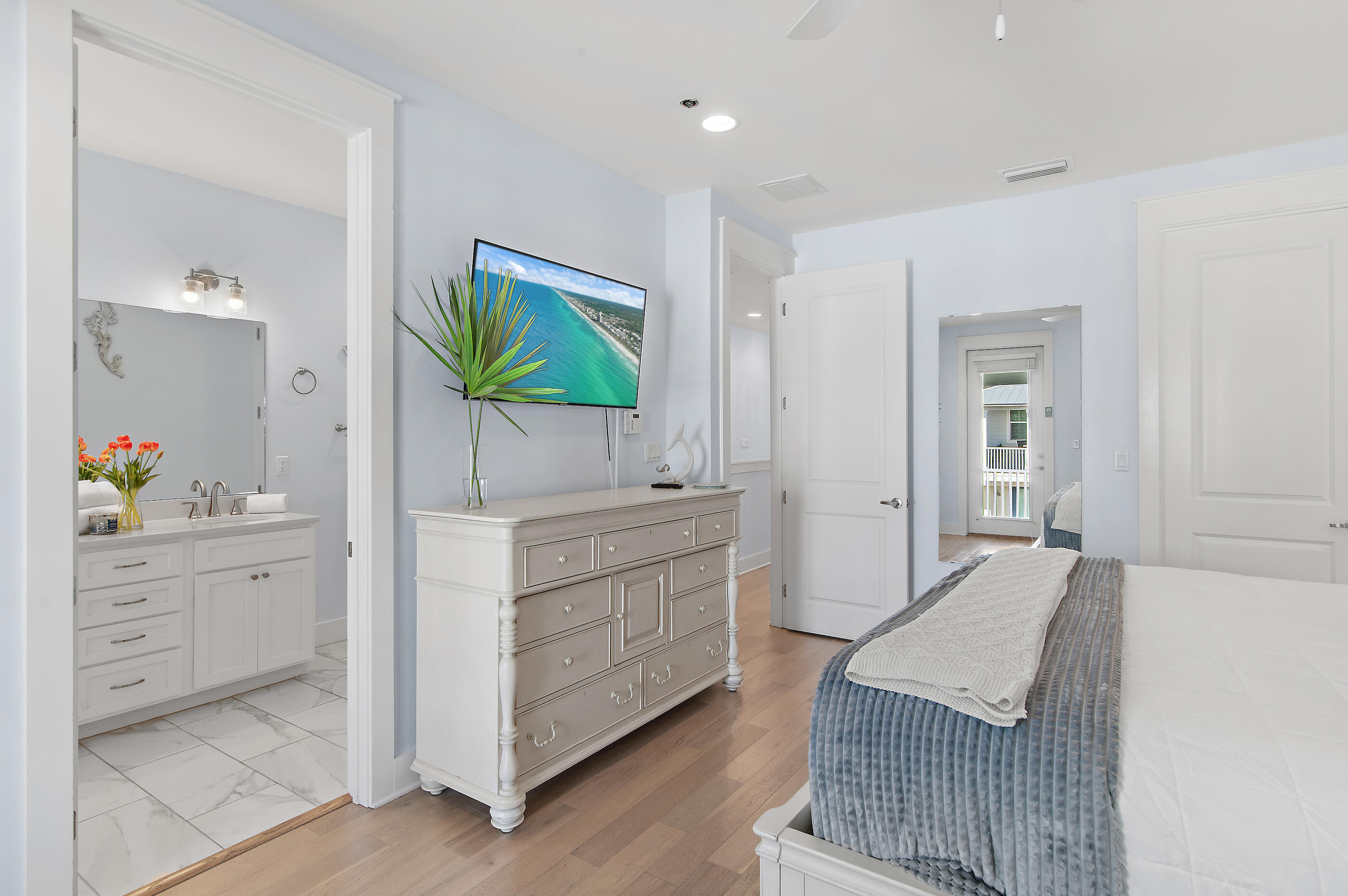 30A TOWNHOMES - Residential