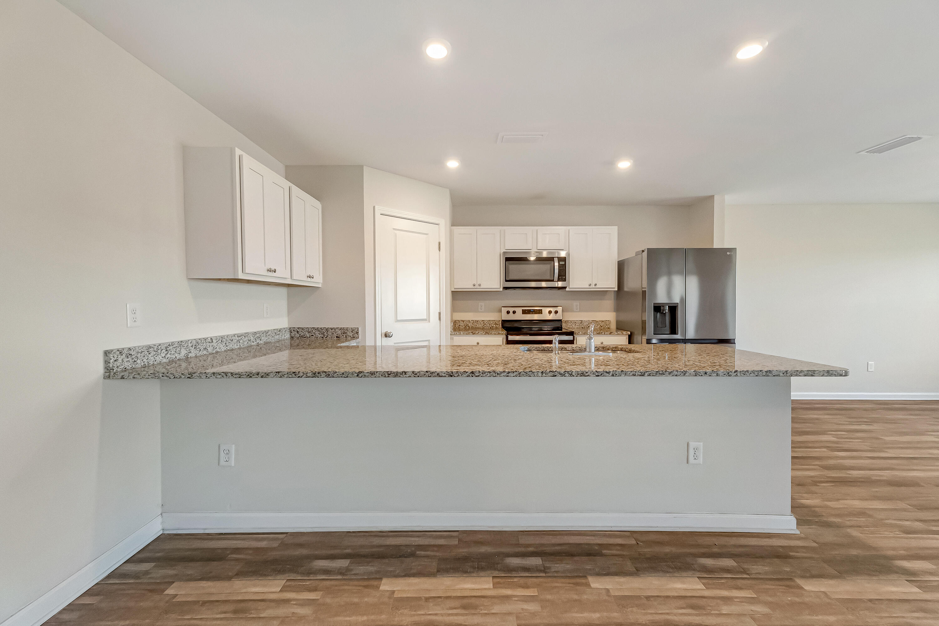 SAWMILL - Residential Lease