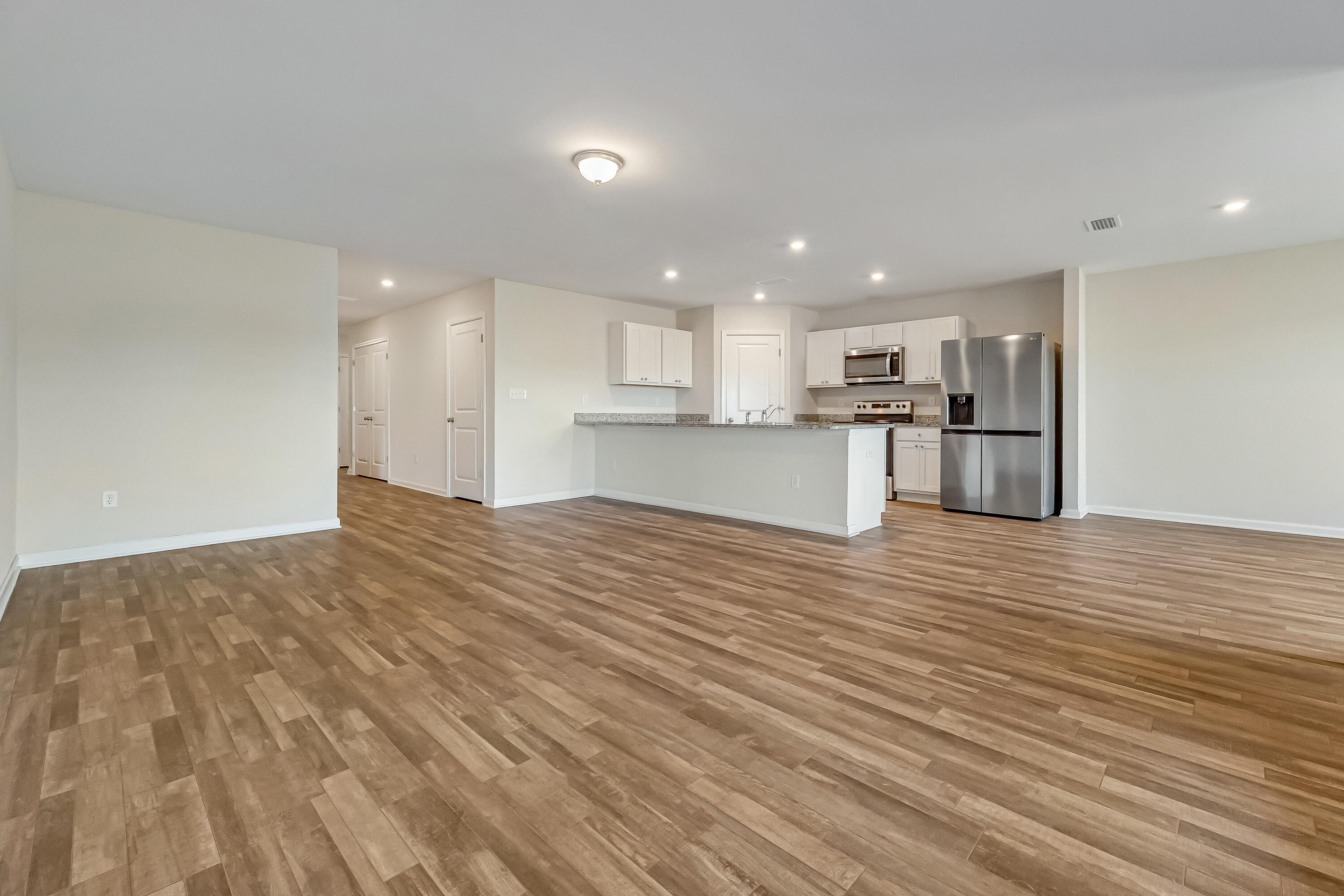 SAWMILL - Residential Lease