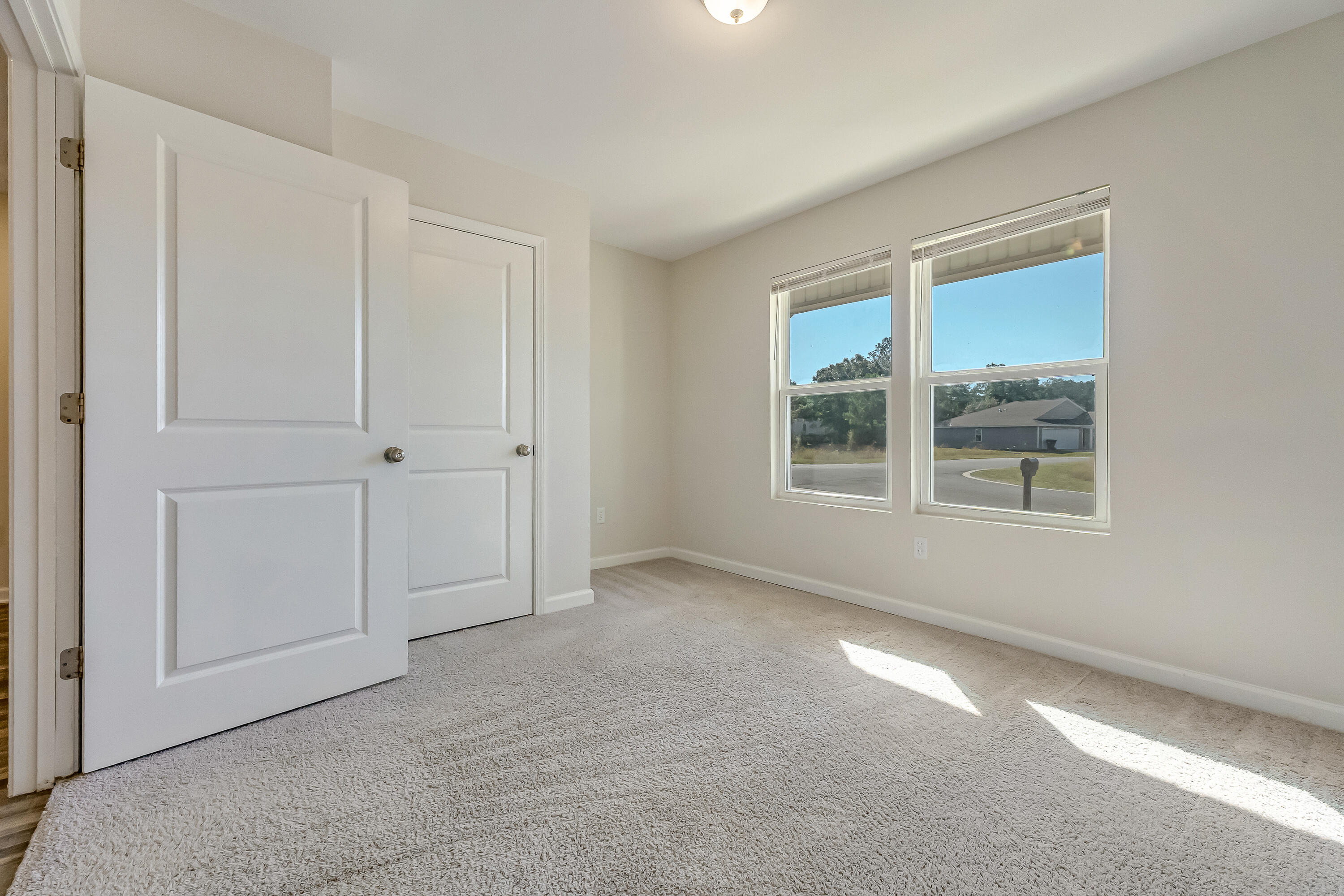 SAWMILL - Residential Lease