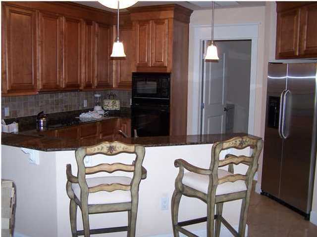 PINE RIDGE VILLAS - Residential