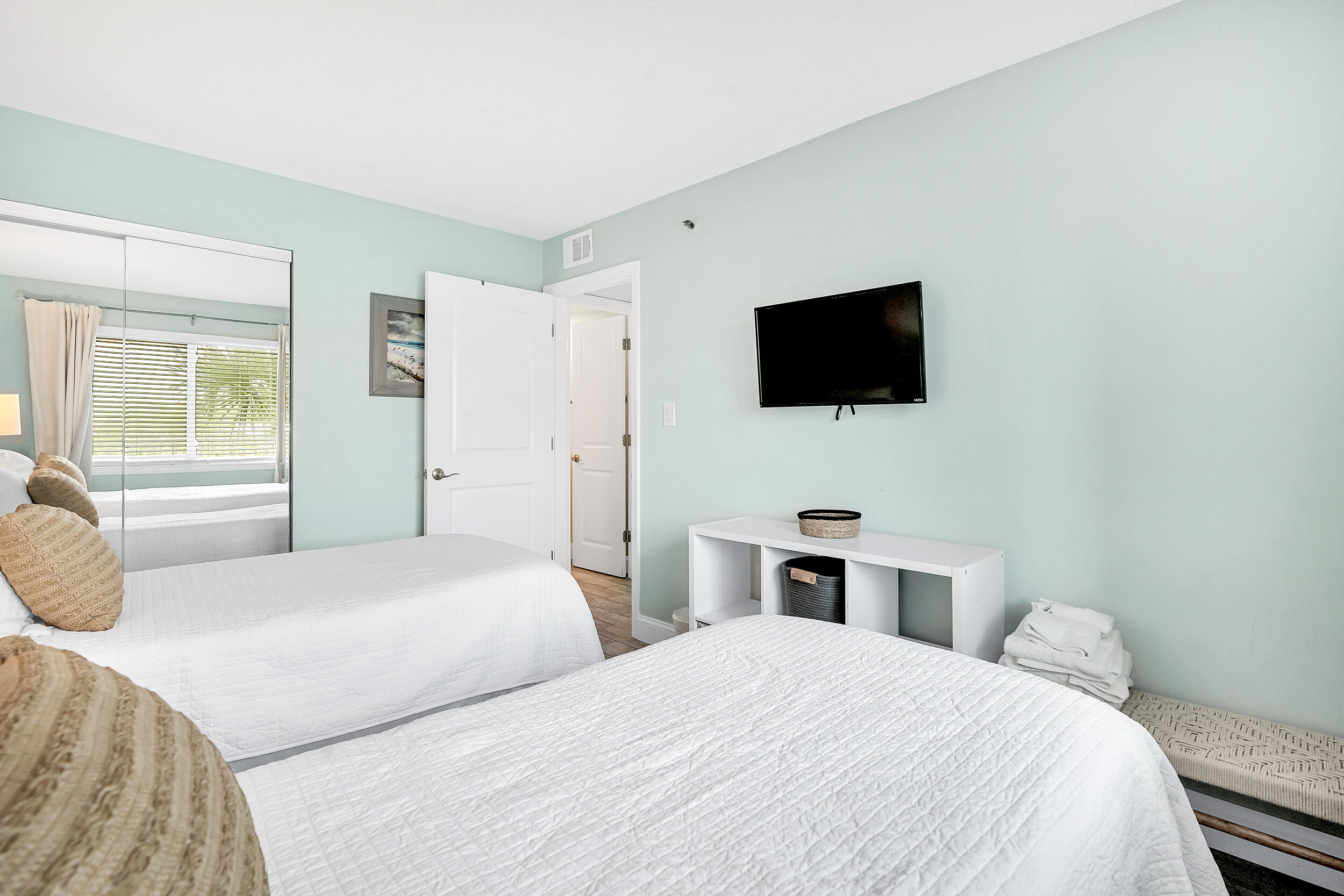 BEACHCREST CONDO - Residential