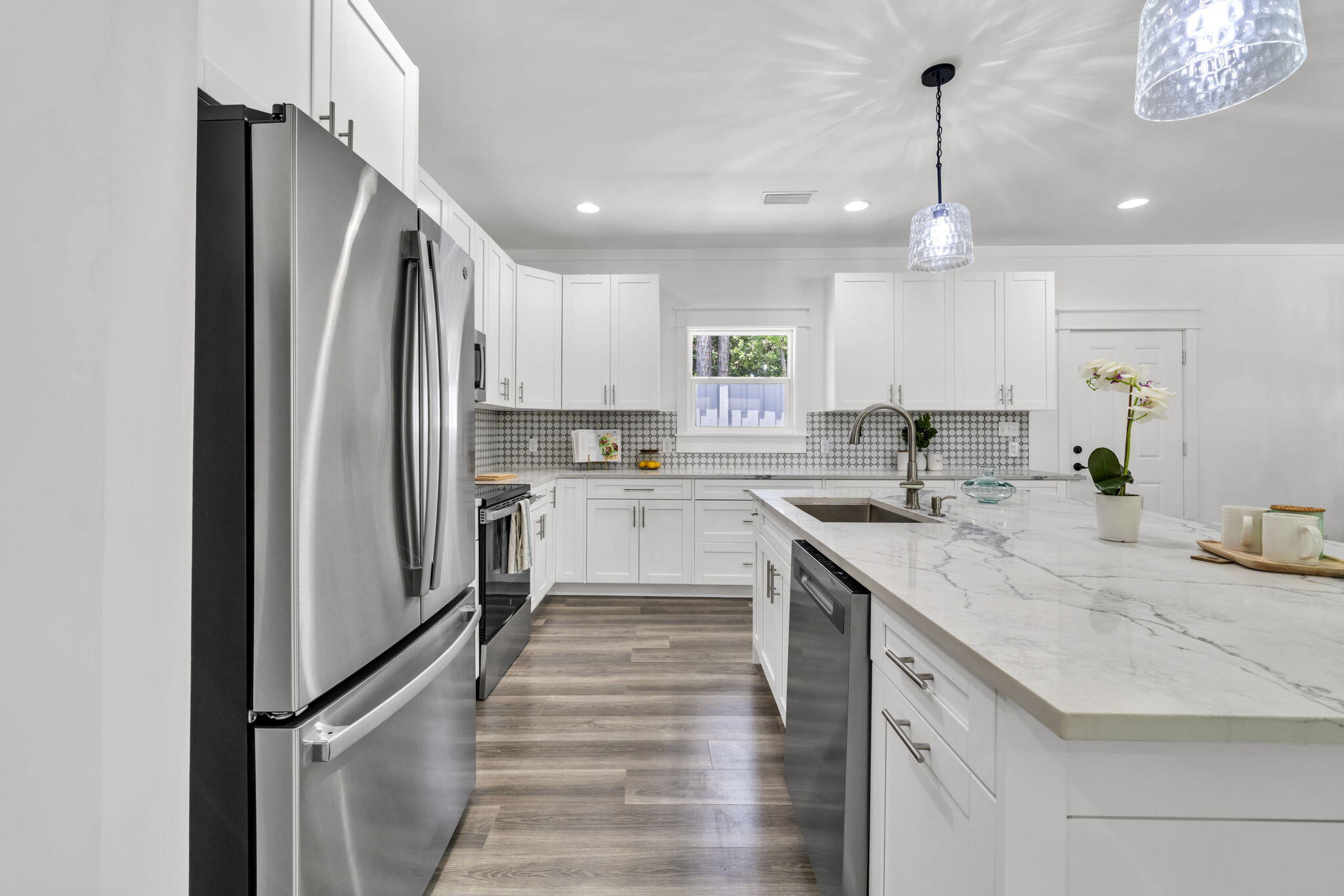S/D Of E1/2 - Residential
