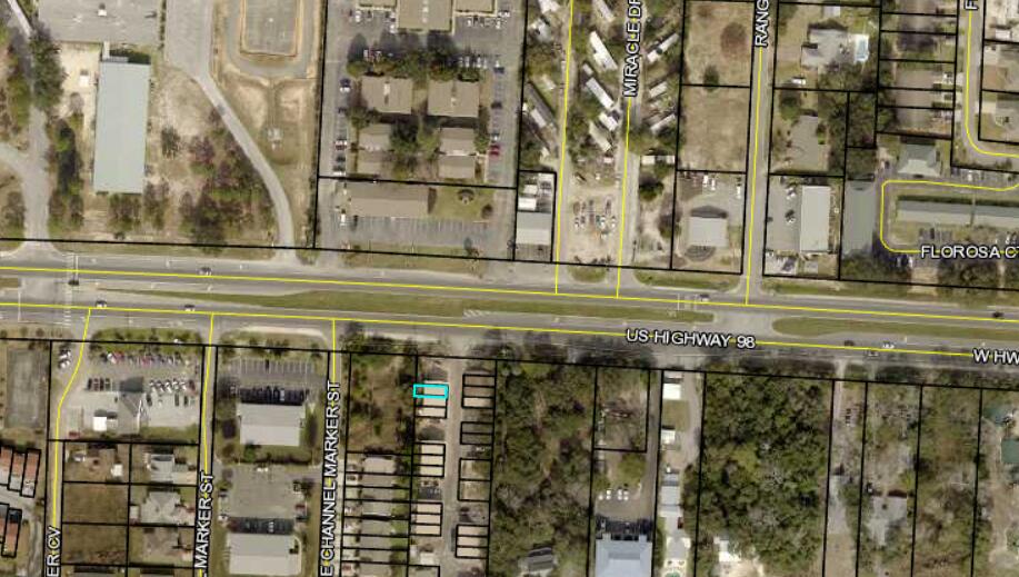 SOIGNE (SOUNDSIDE) - Residential