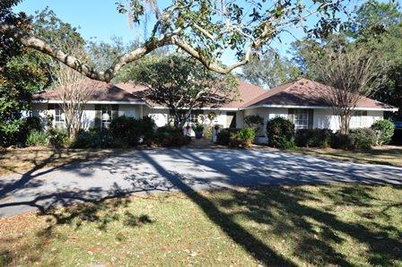 HATCHEE SHORES - Residential