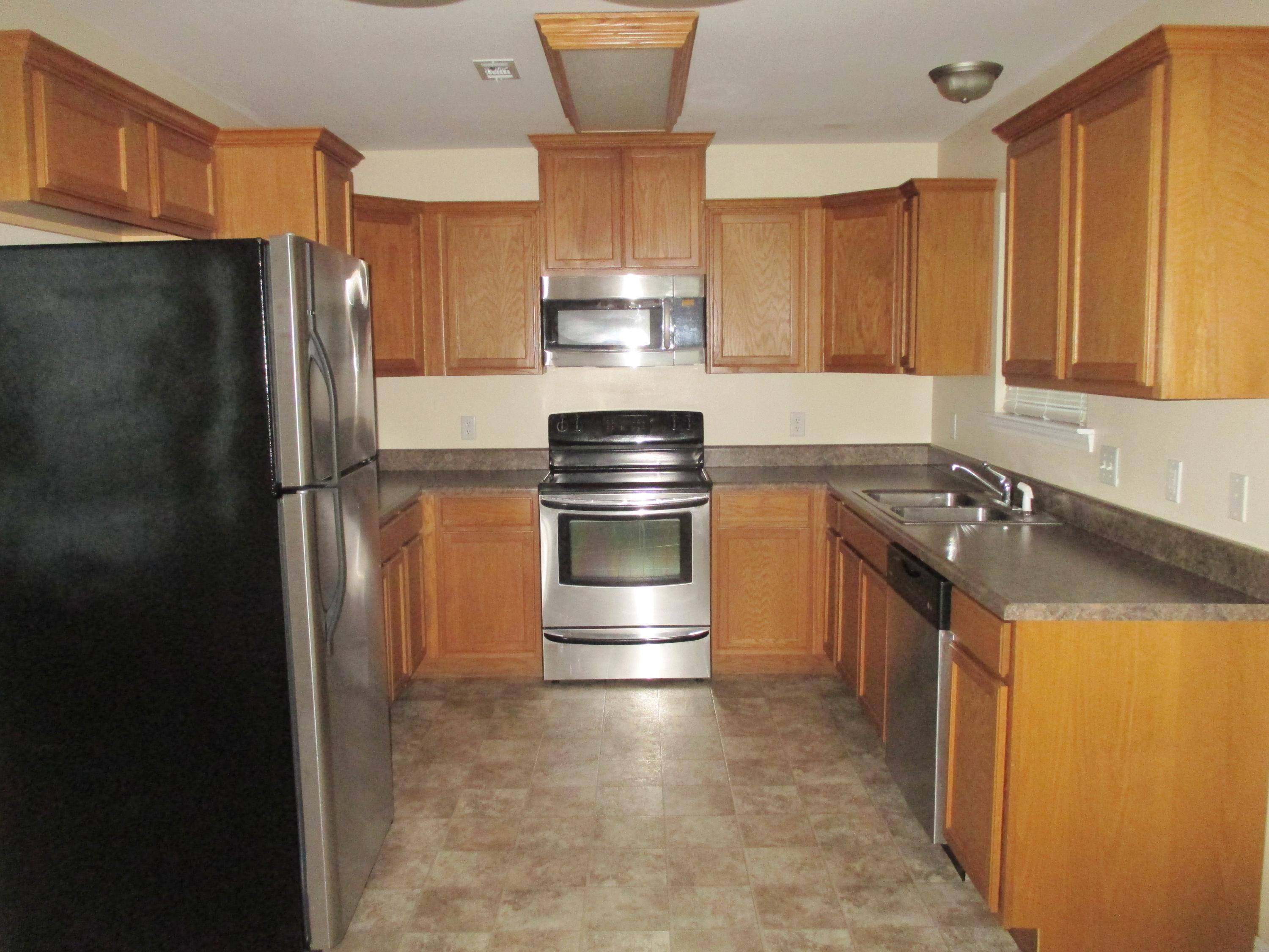 WINDING CREEK ESTATES - Residential