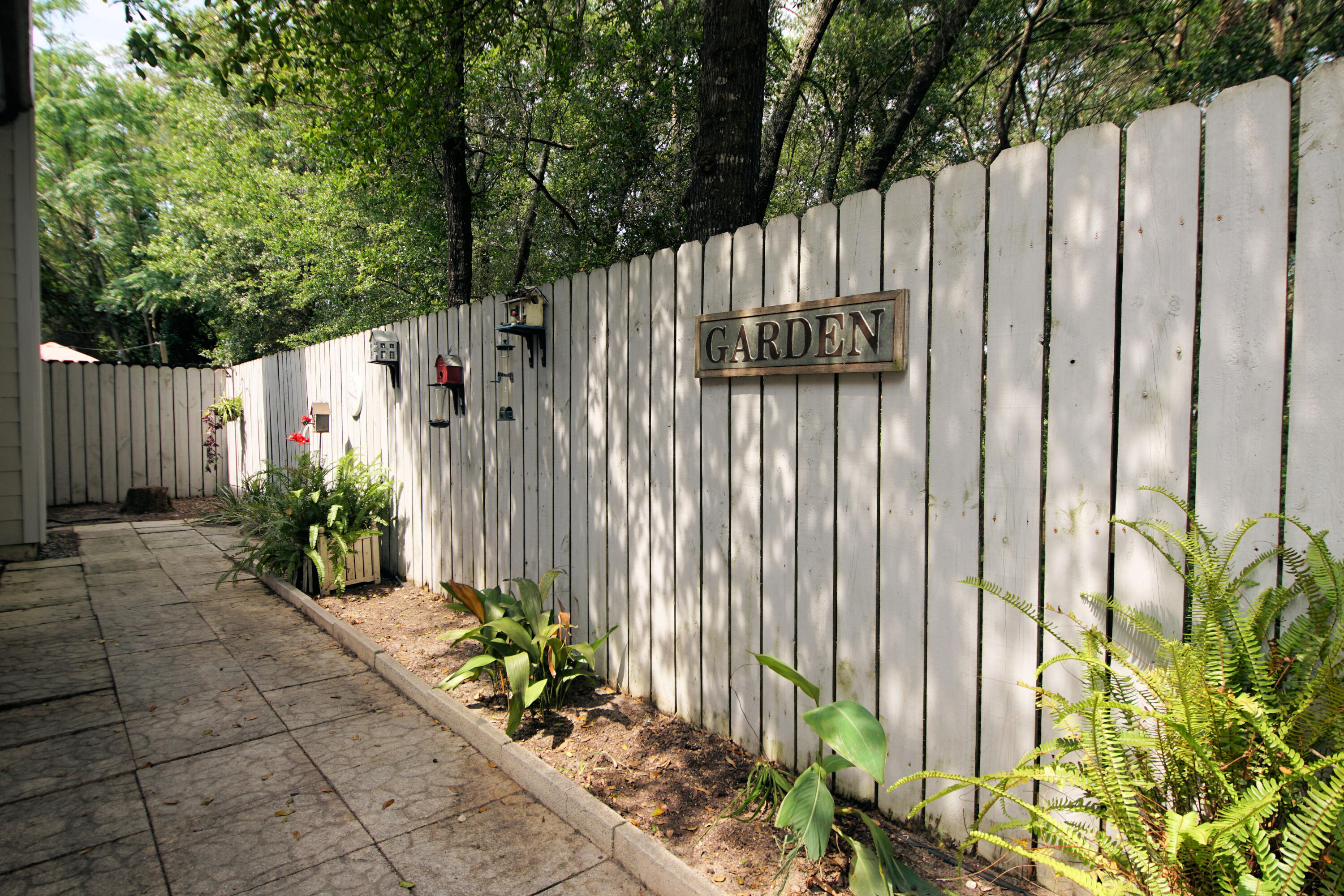 DONLABROOK GARDYNS - Residential