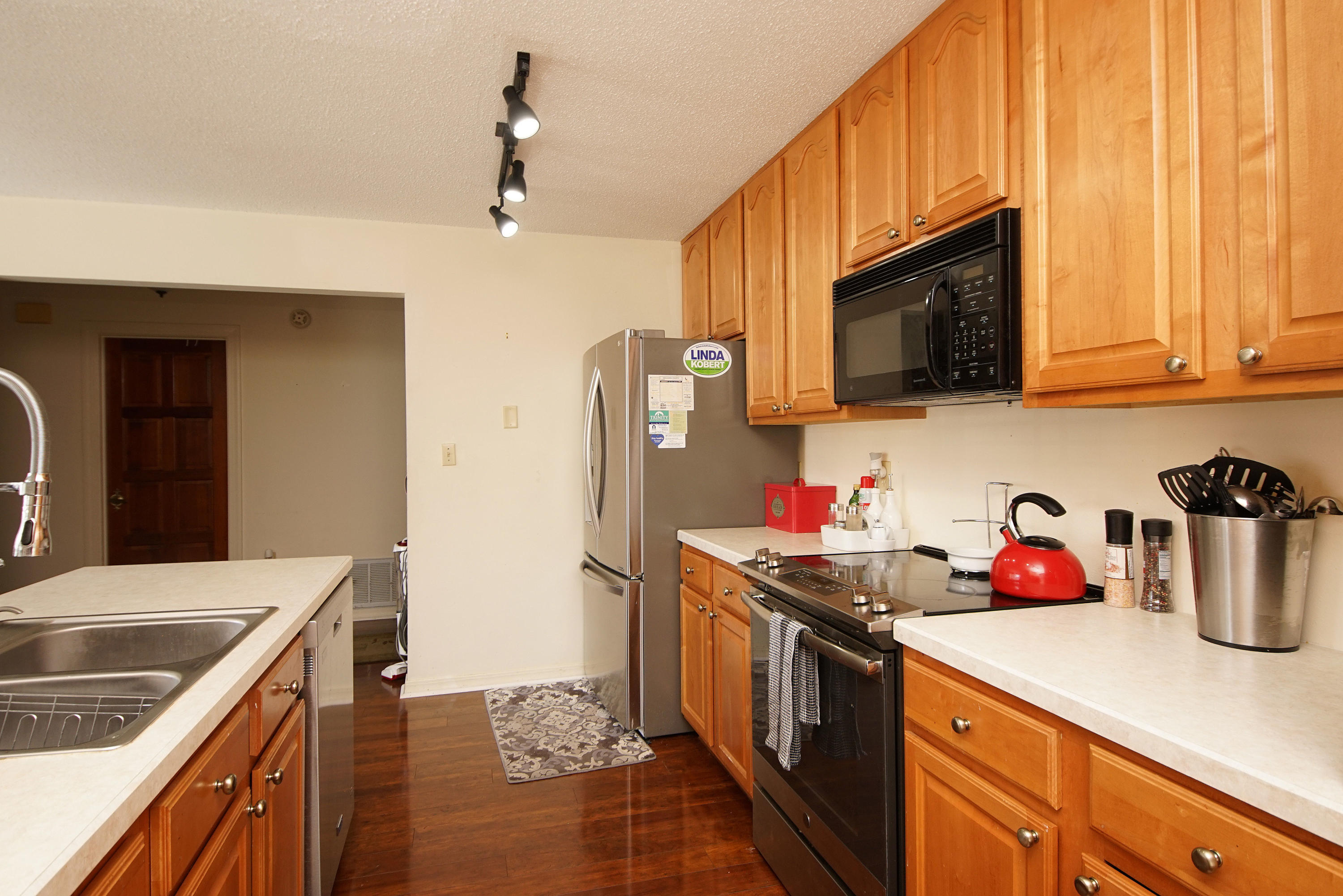 DONLABROOK GARDYNS - Residential