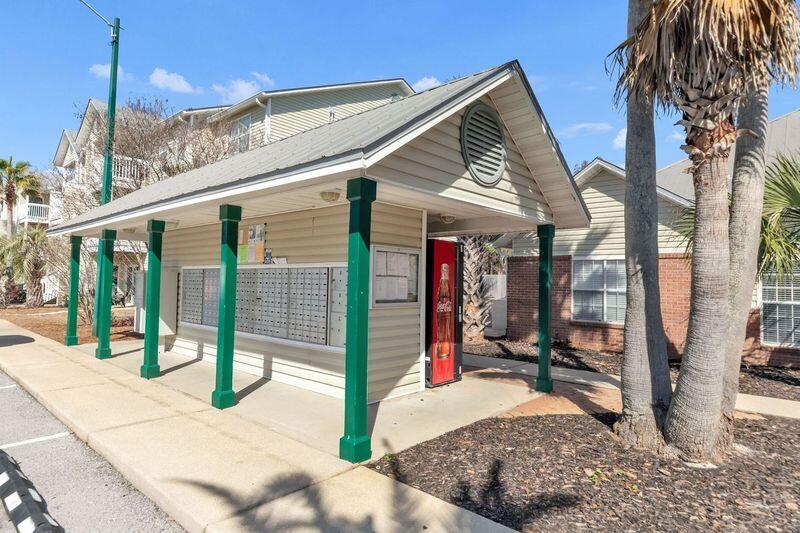 INDIAN LAKE - Residential