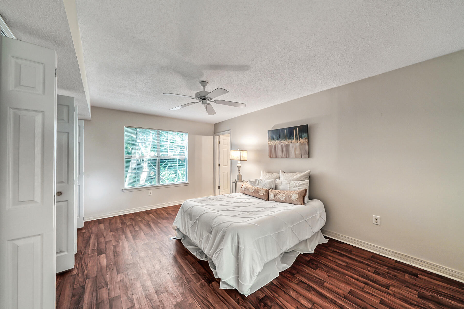 LEGION COVE S/D - Residential