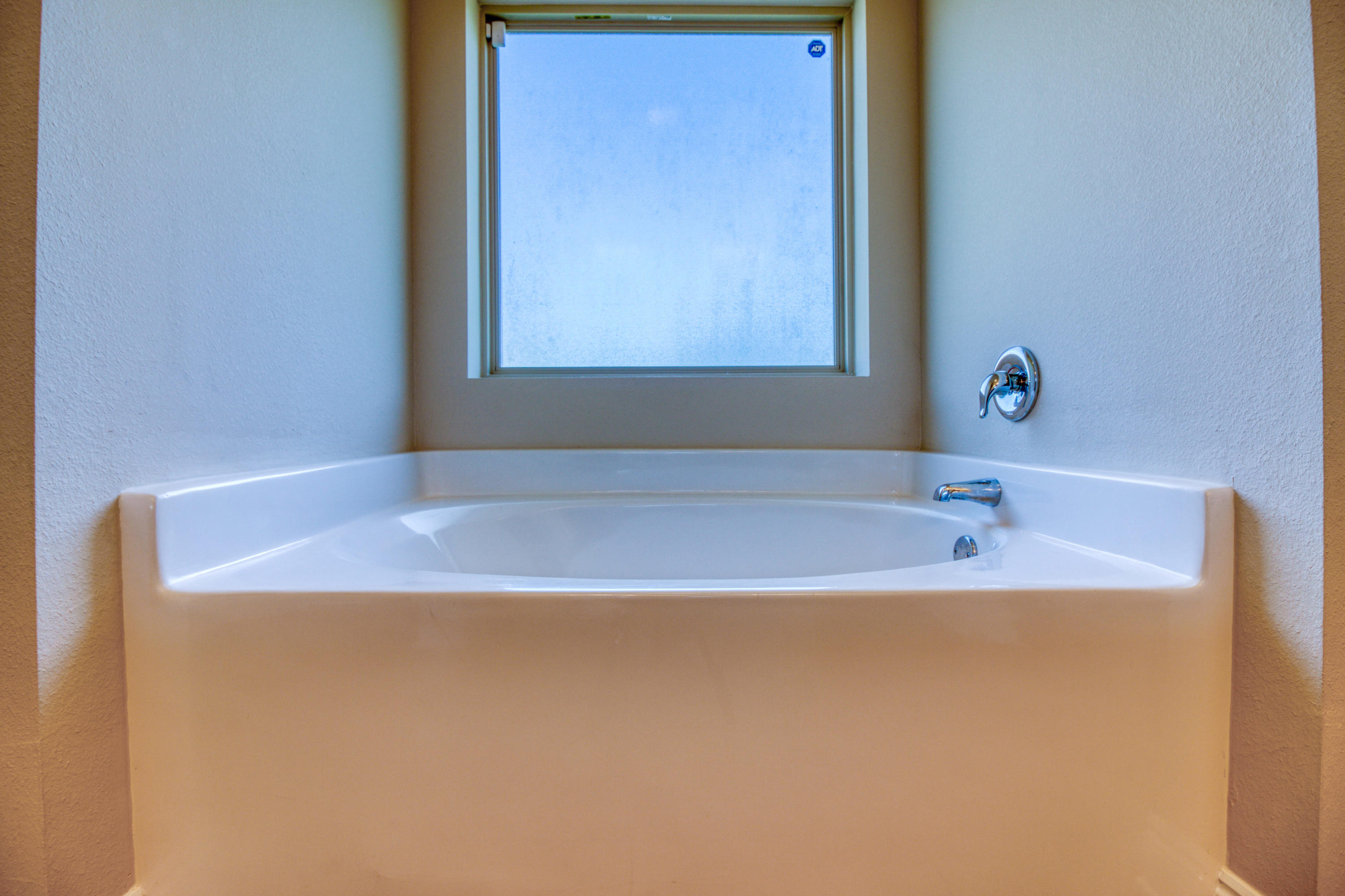 RIVERVIEW ESTATES - Residential Lease