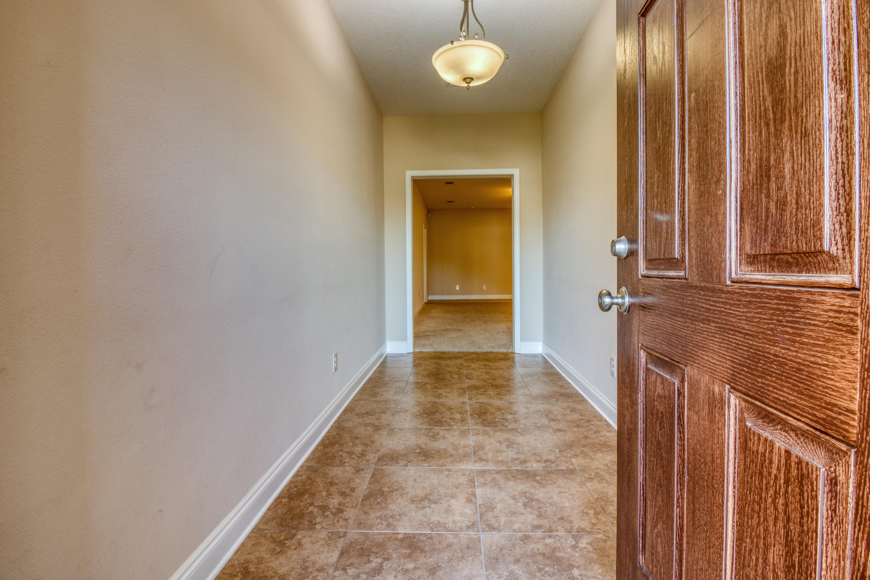 RIVERVIEW ESTATES - Residential Lease