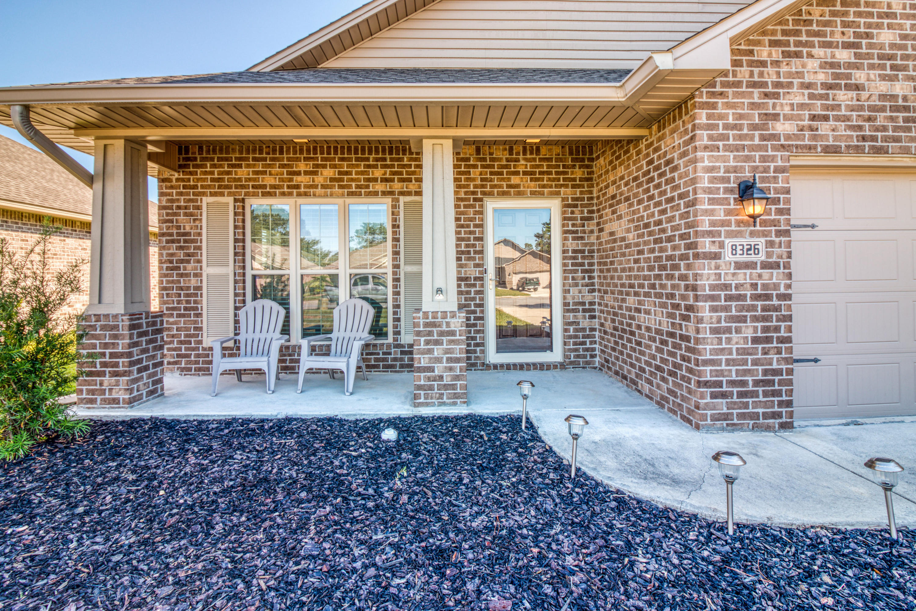 RIVERVIEW ESTATES - Residential Lease