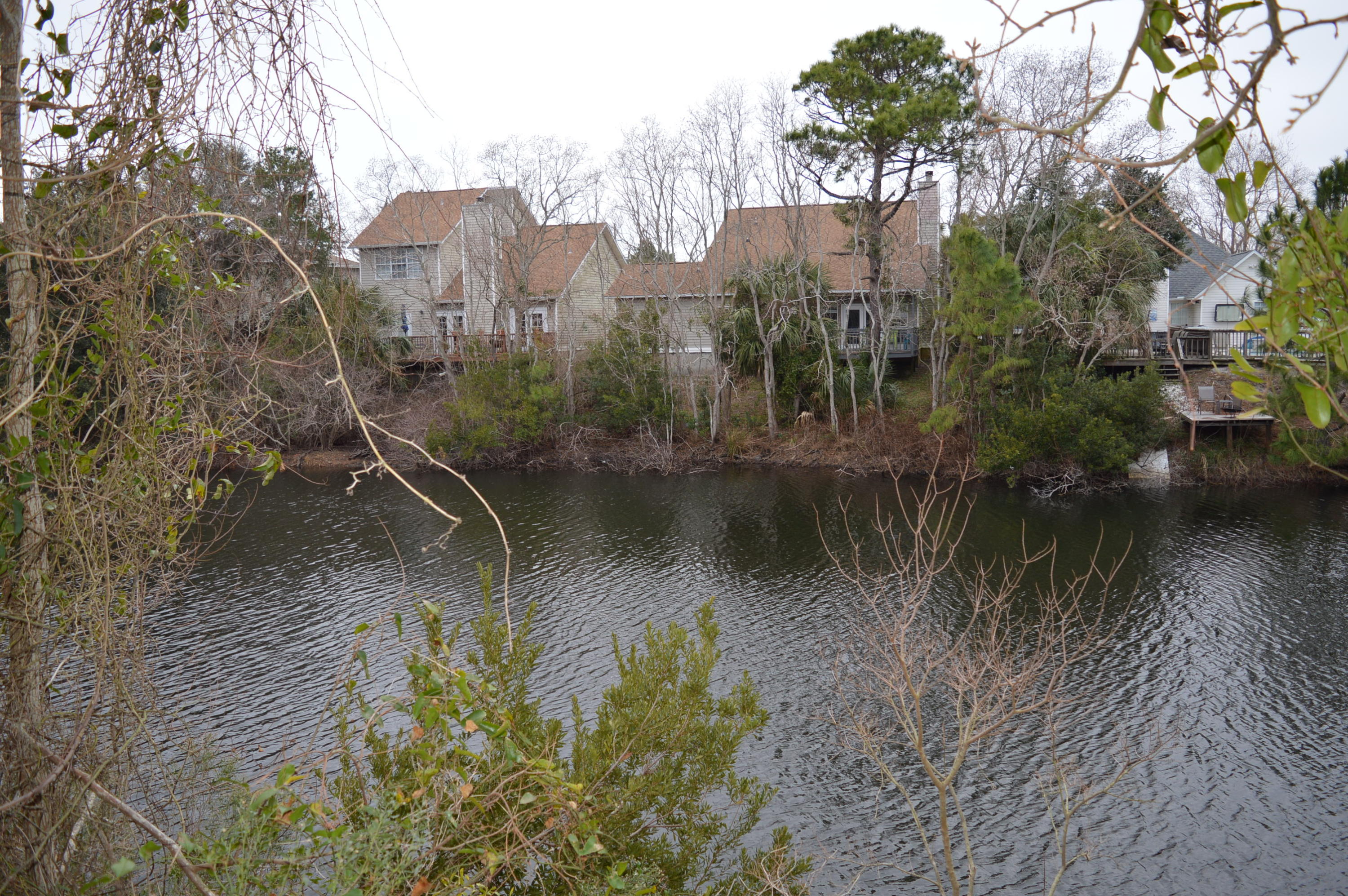 QUAIL LAKE - Residential