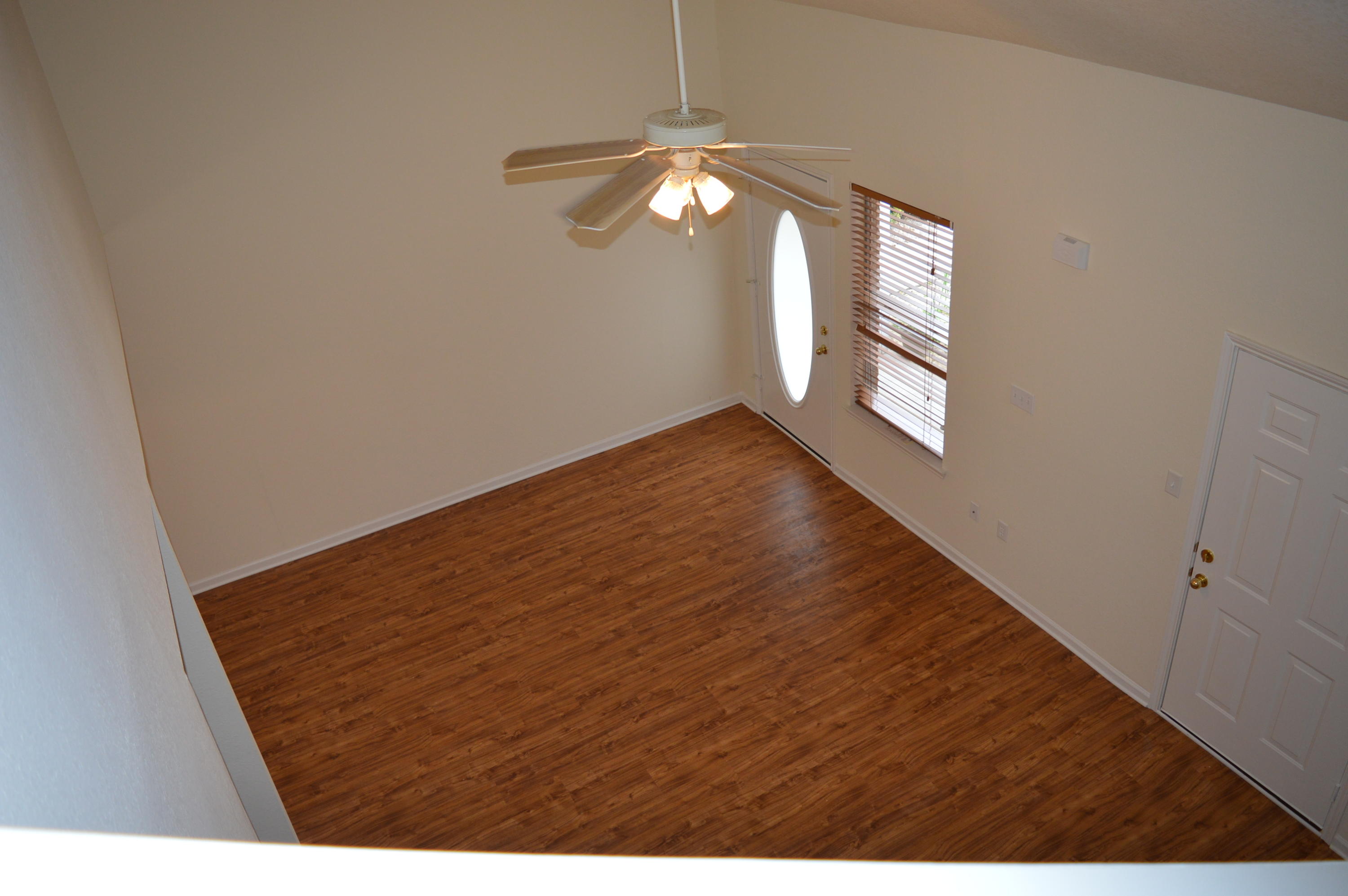 QUAIL LAKE - Residential