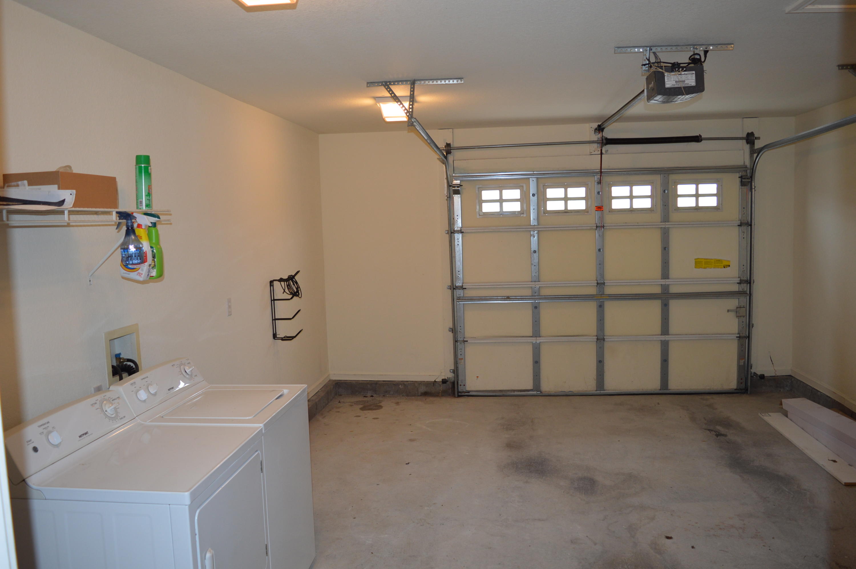 QUAIL LAKE - Residential