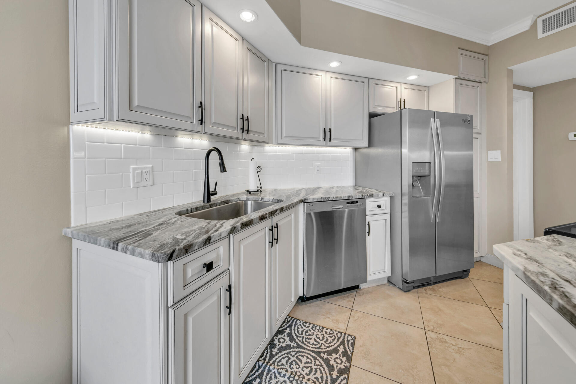 DESTIN SURFSIDE CONDO - Residential