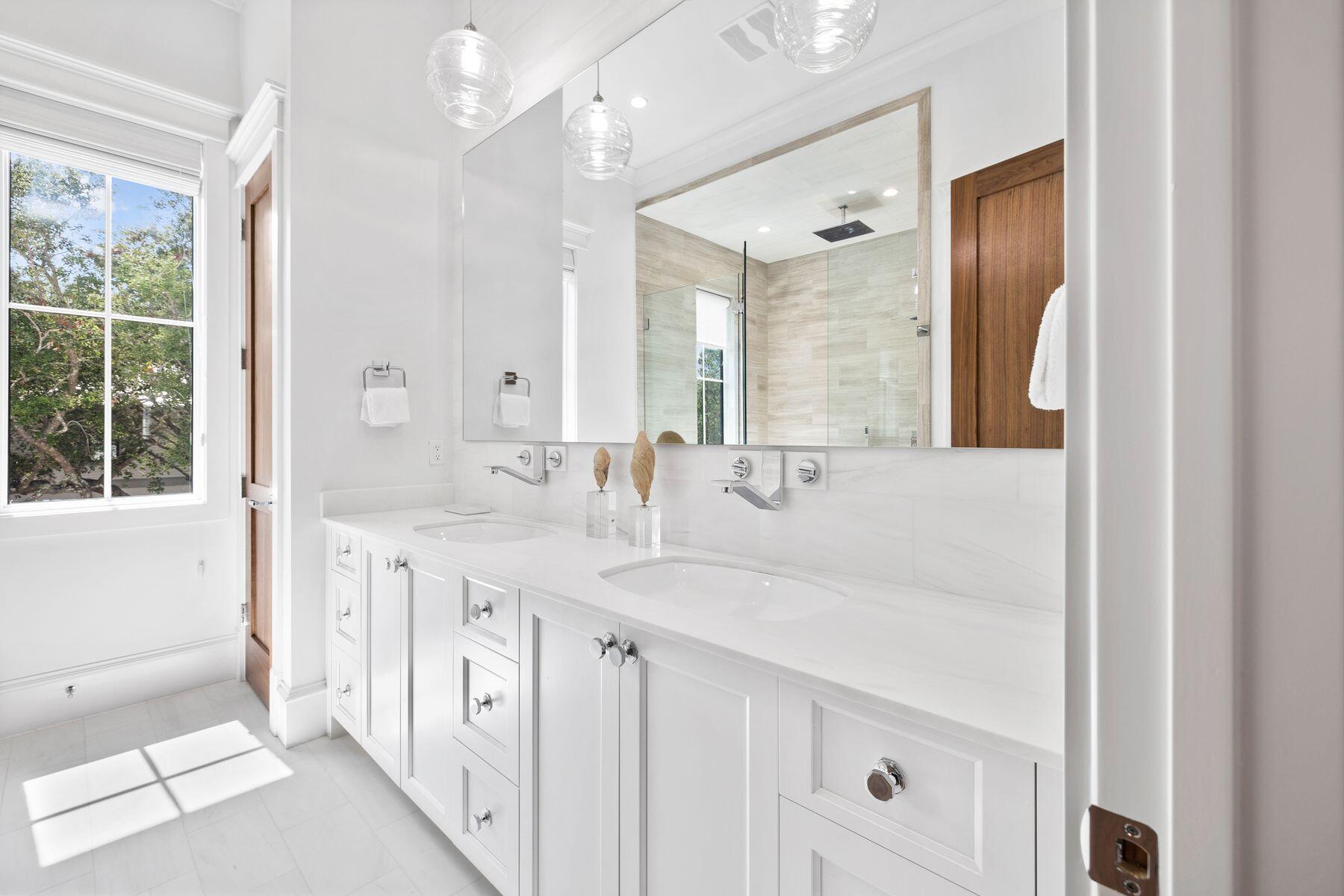 SEAGROVE 3RD ADDN - Residential