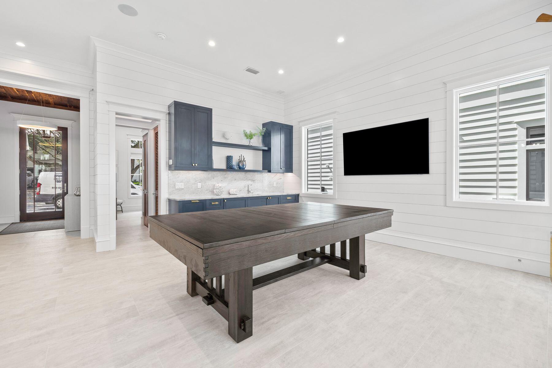 SEAGROVE 3RD ADDN - Residential