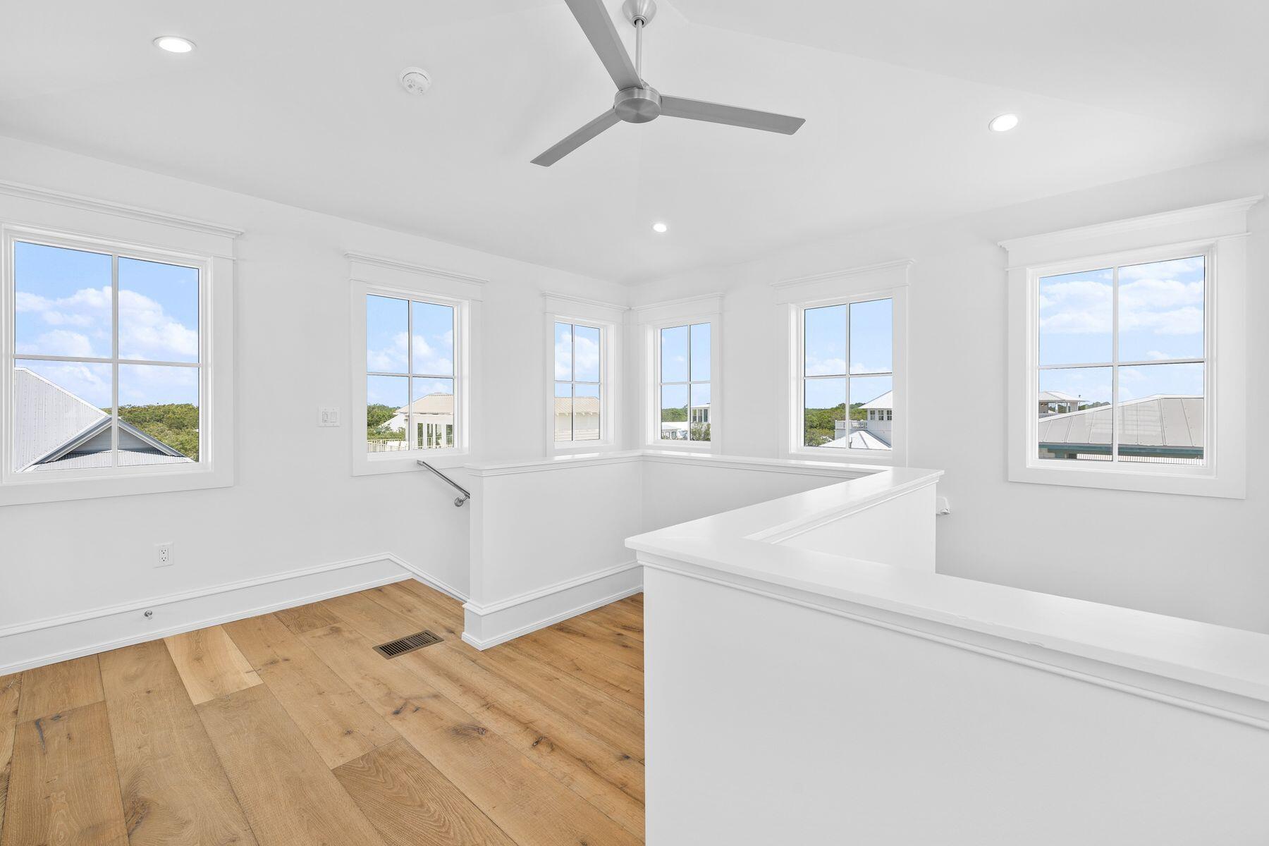 SEAGROVE 3RD ADDN - Residential