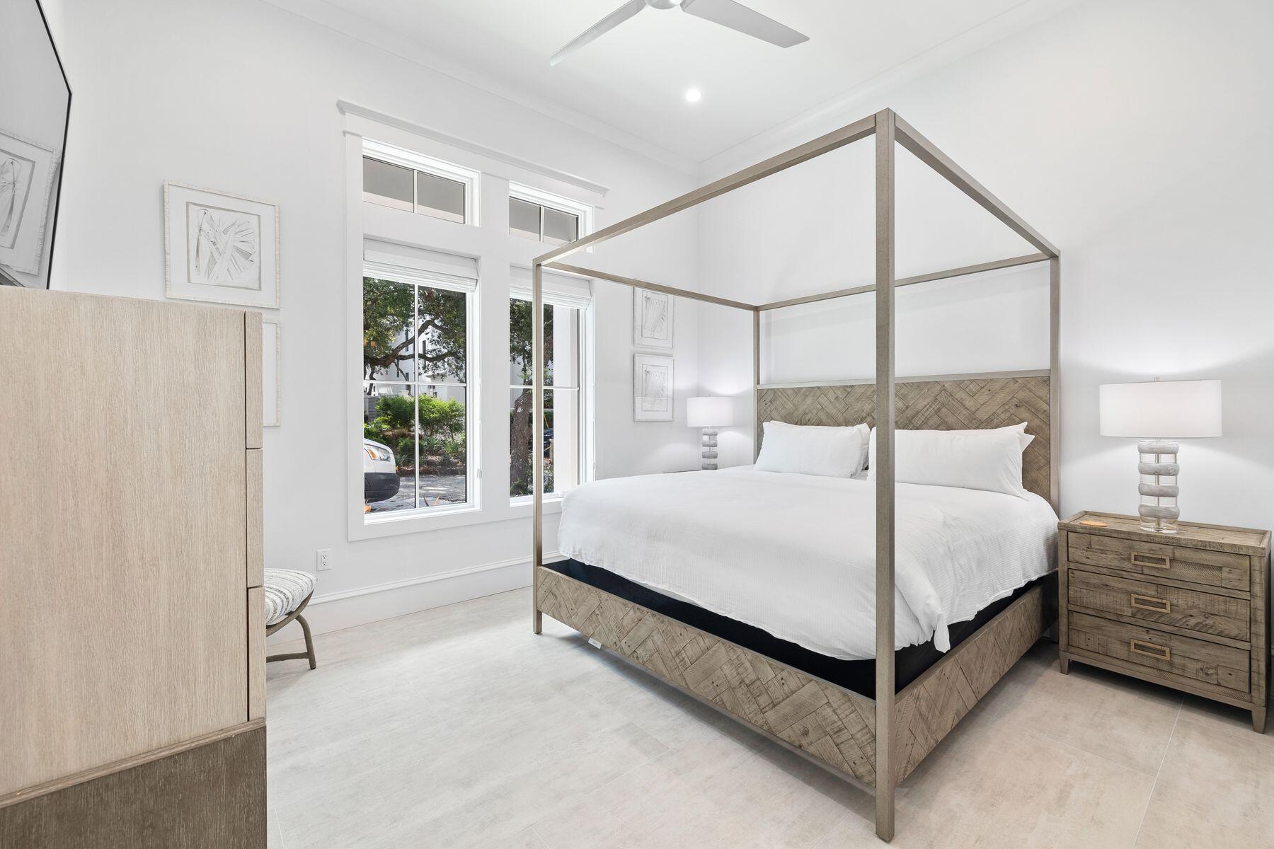 SEAGROVE 3RD ADDN - Residential