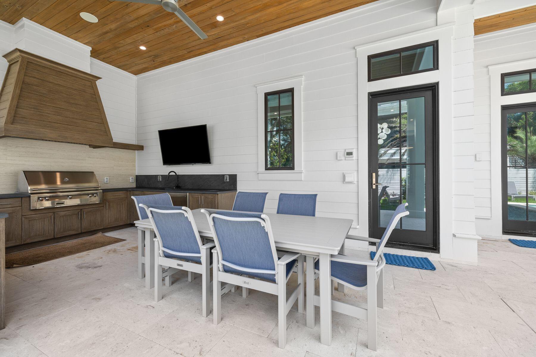SEAGROVE 3RD ADDN - Residential