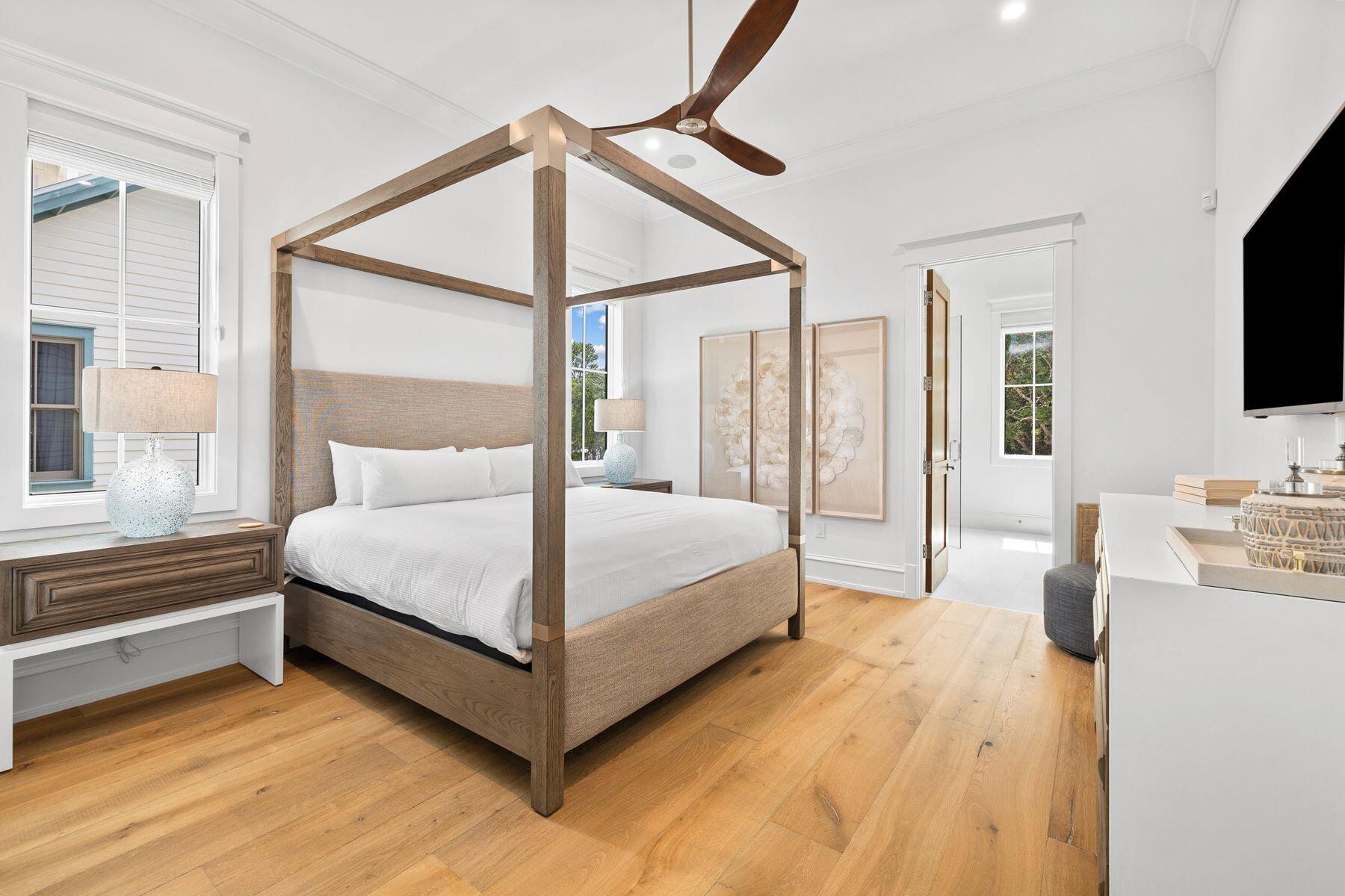 SEAGROVE 3RD ADDN - Residential