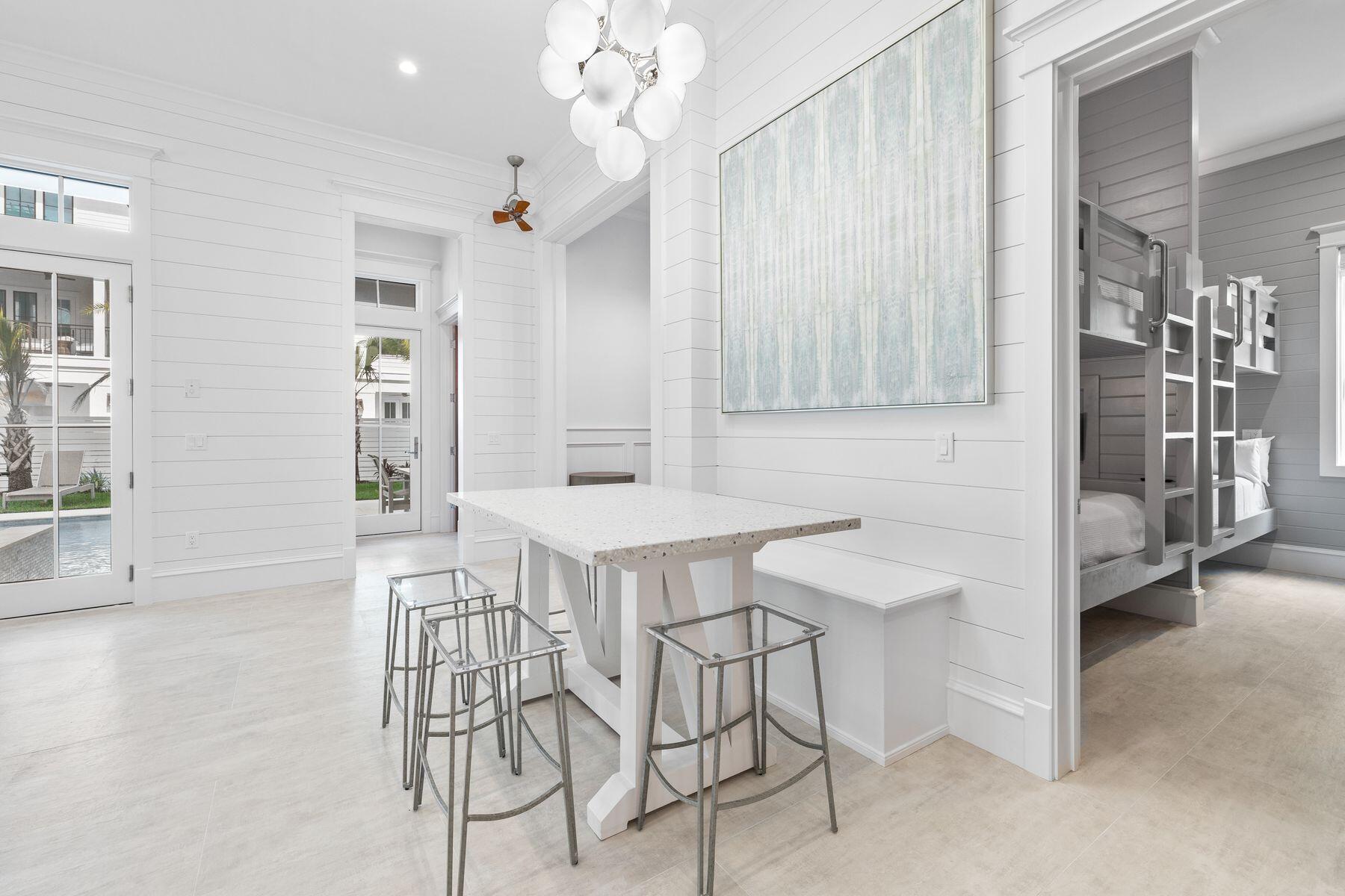SEAGROVE 3RD ADDN - Residential