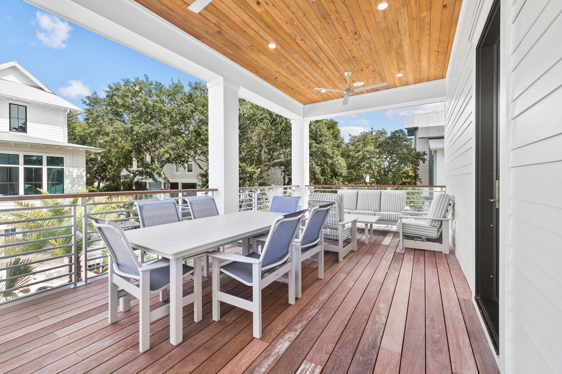 SEAGROVE 3RD ADDN - Residential