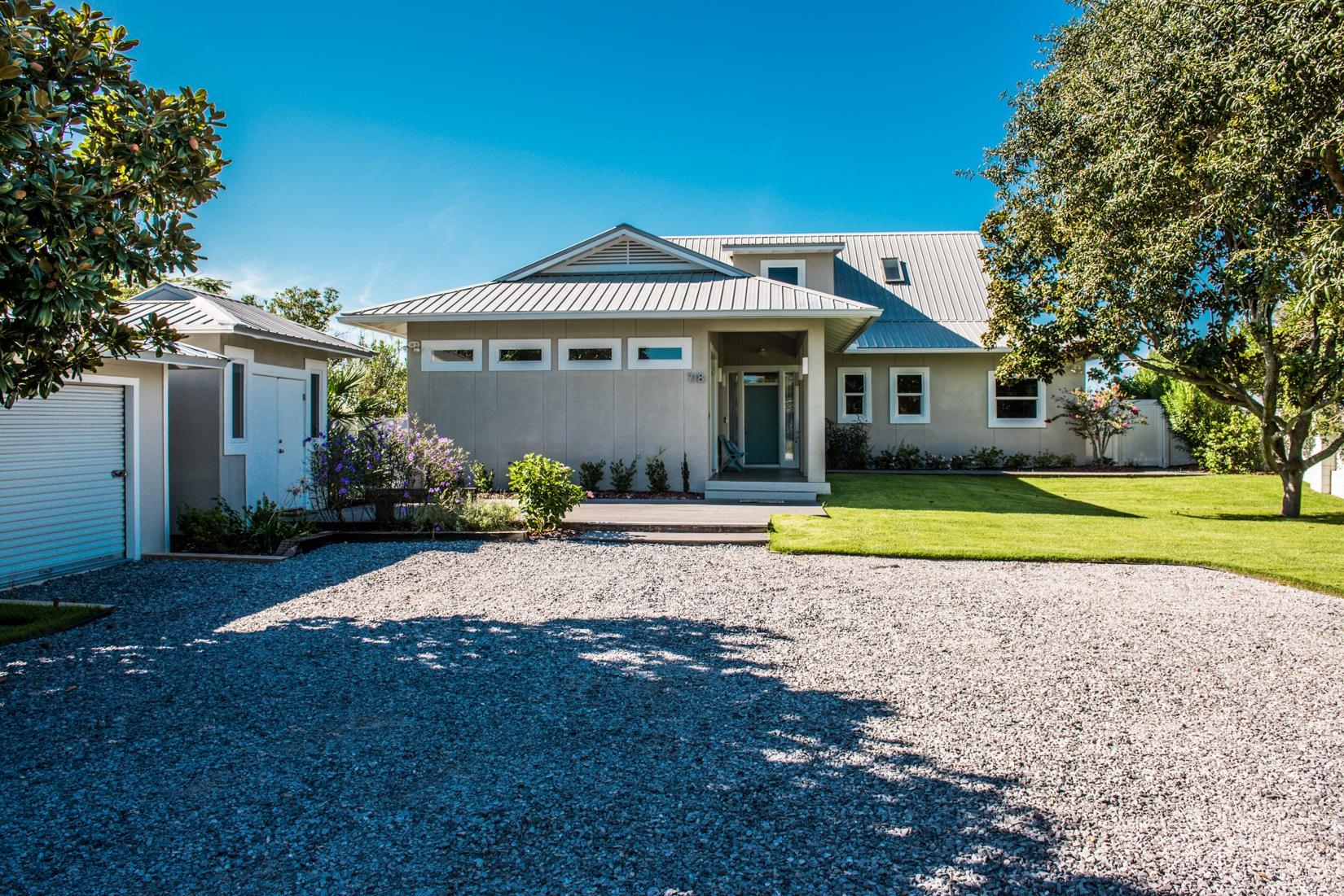 BLUE MOUNTAIN BEACH - Residential