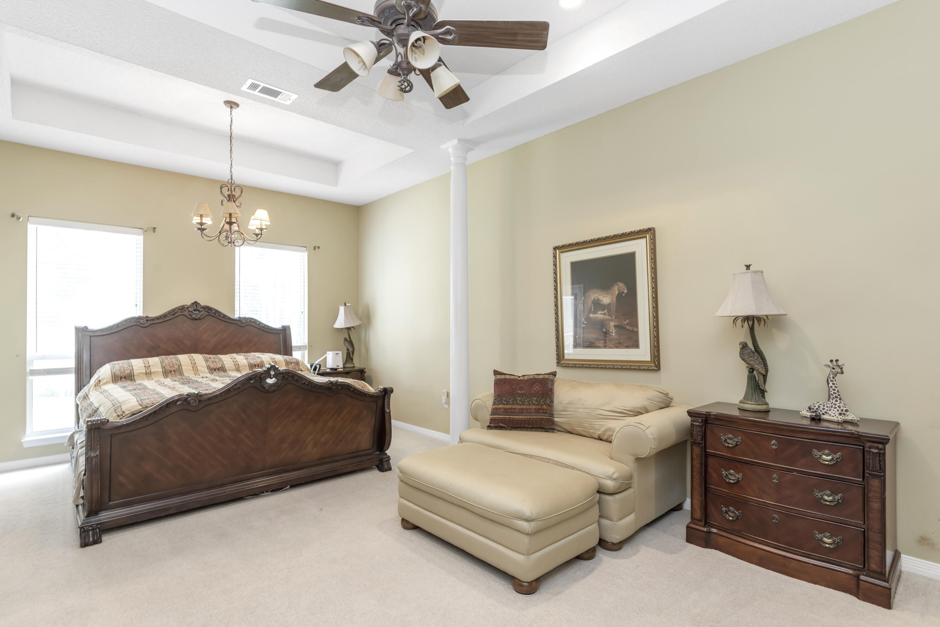 POMPHREY MANOR - Residential