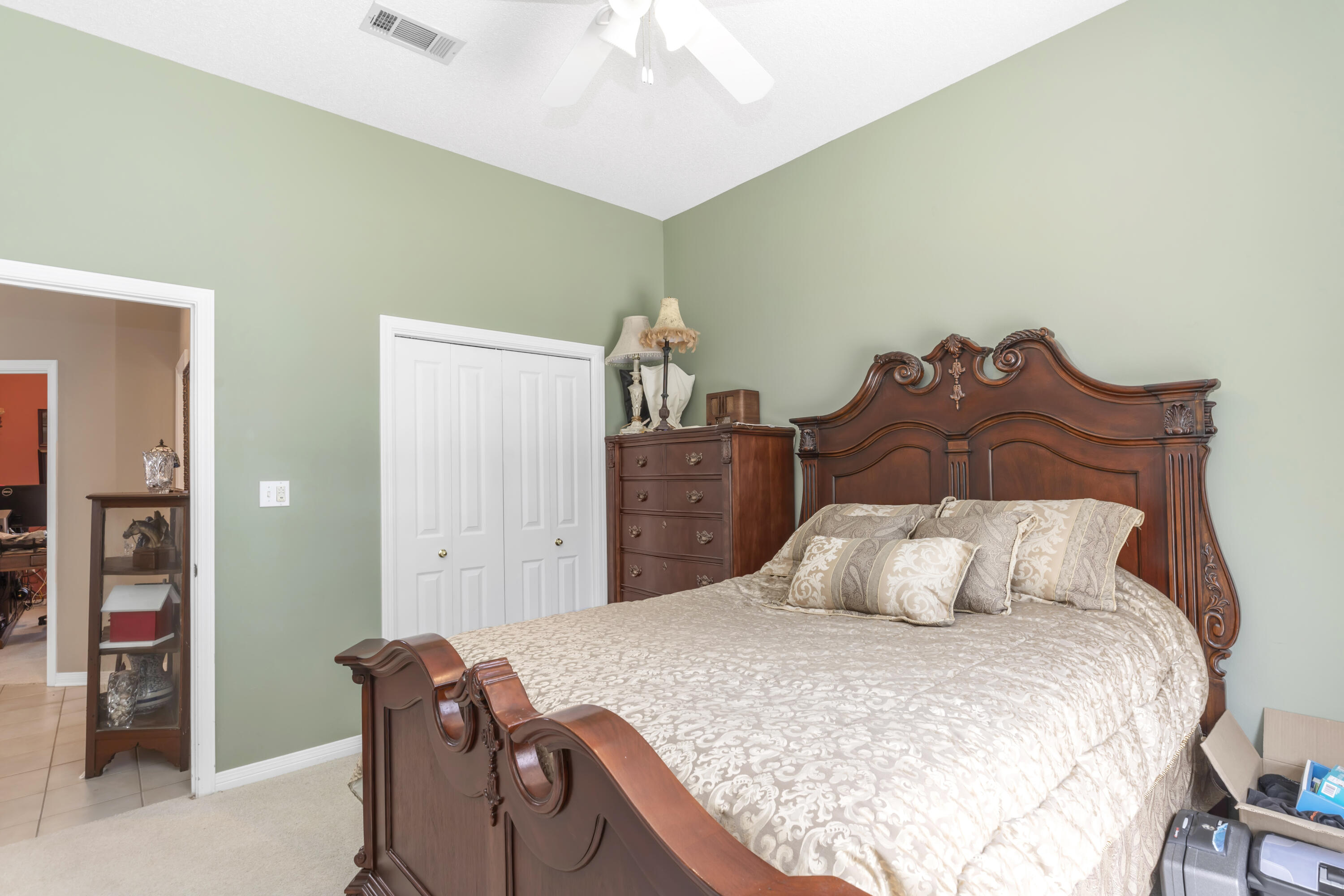 POMPHREY MANOR - Residential