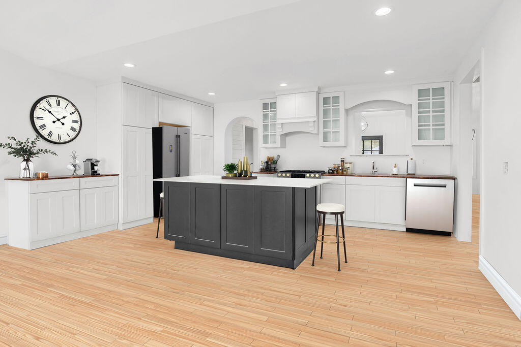 CRESCENT SHORES - Residential