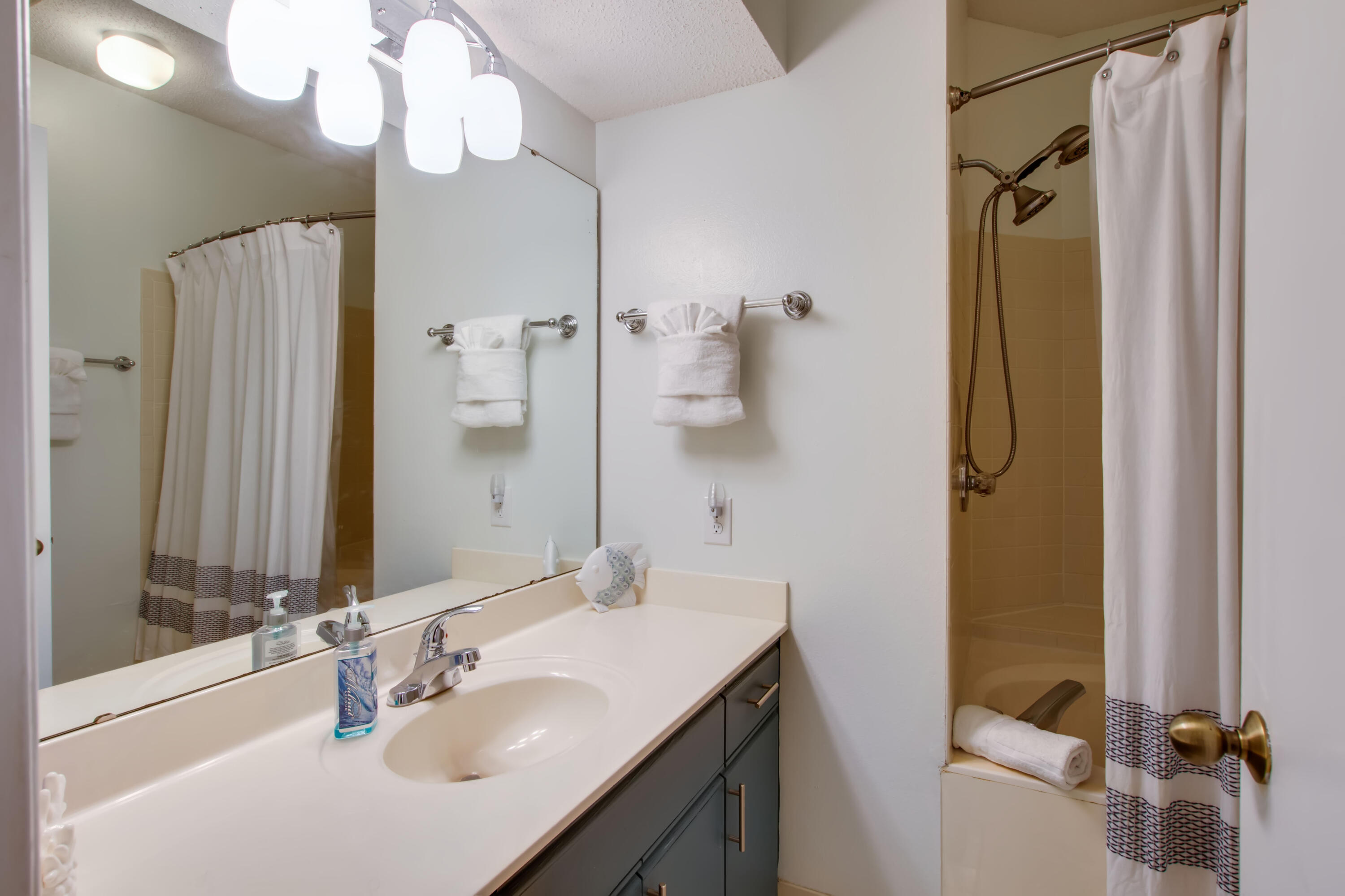 HIDDEN DUNES BEACH COTTAGES 2 - Residential