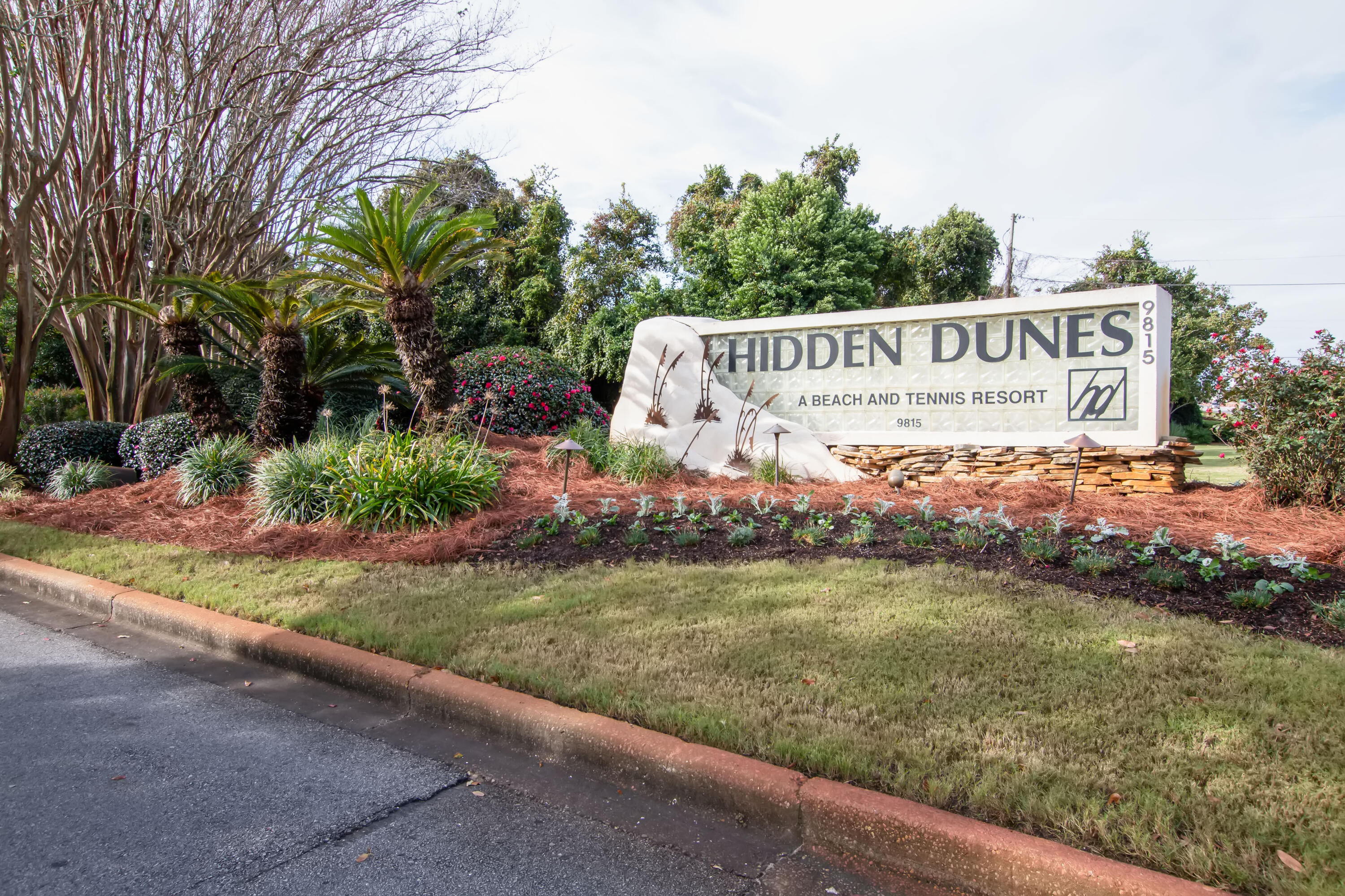 HIDDEN DUNES BEACH COTTAGES 2 - Residential