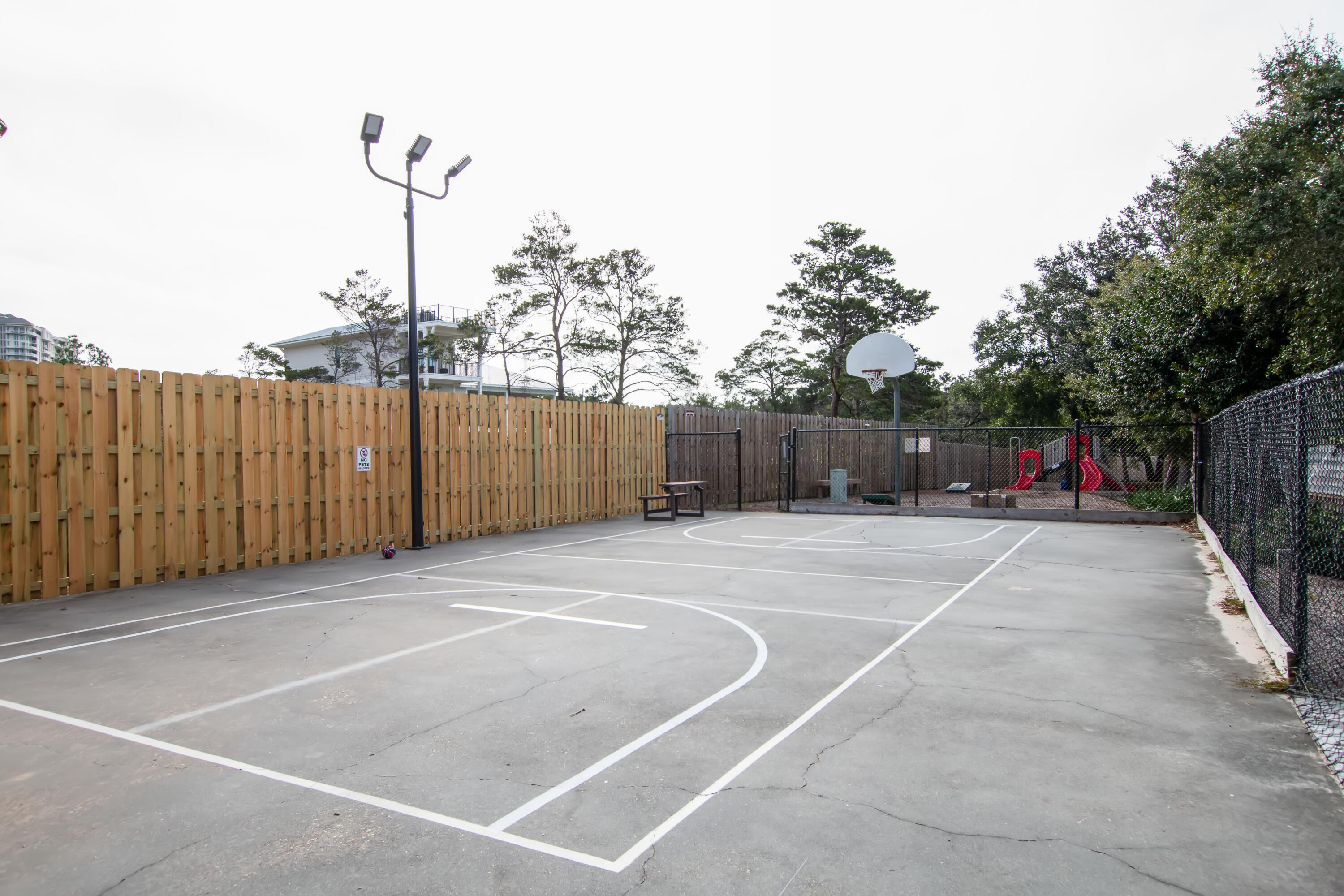 HIDDEN DUNES BEACH COTTAGES 2 - Residential