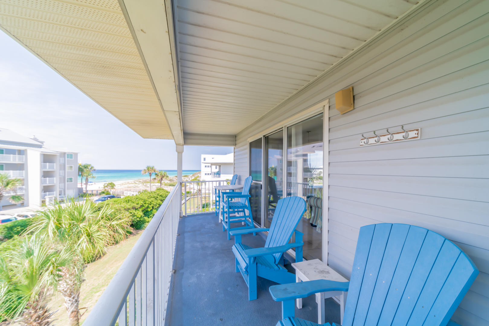 BEACHSIDE VILLAS CONDO - Residential