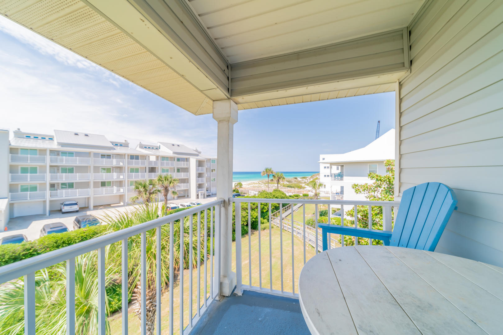 BEACHSIDE VILLAS CONDO - Residential