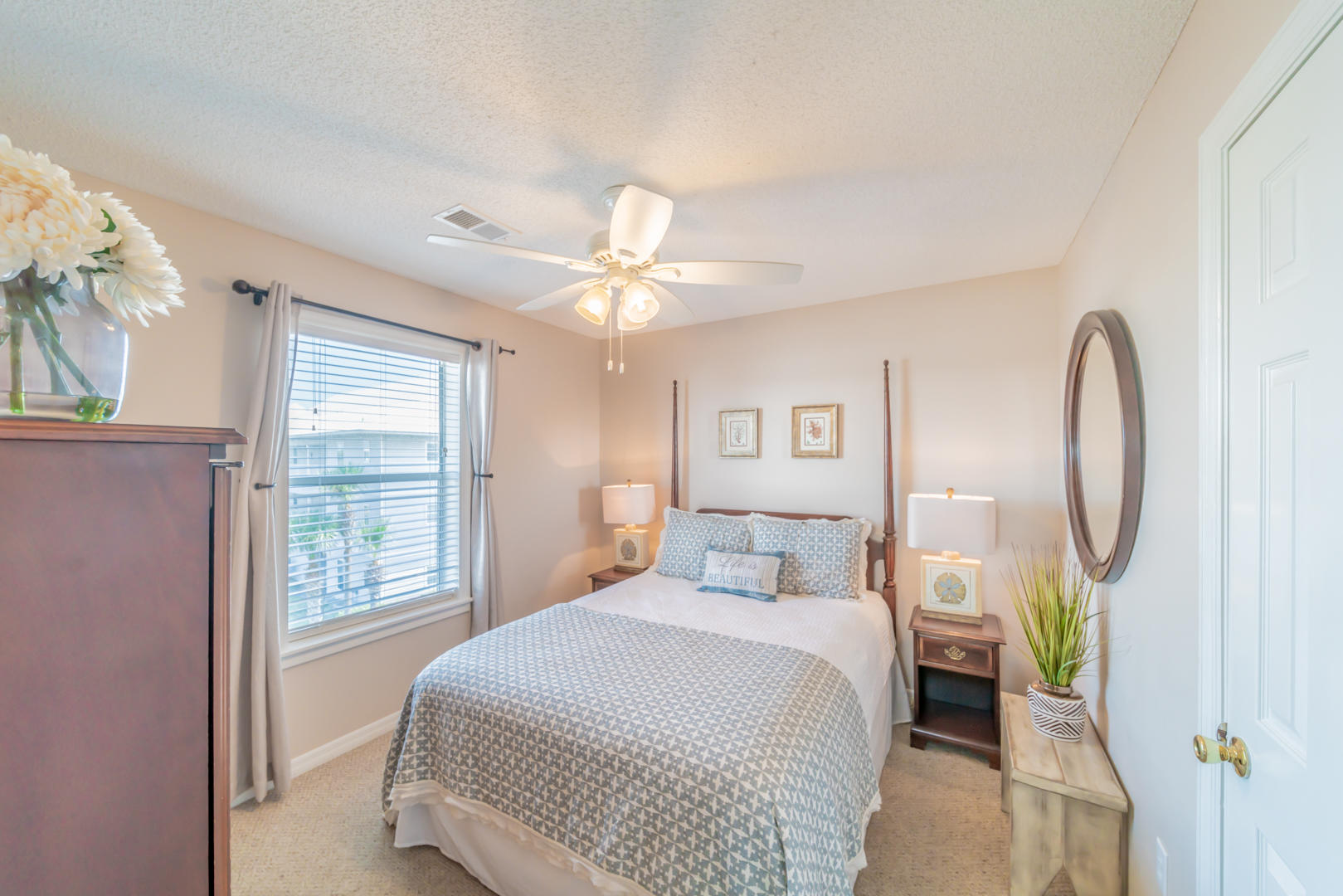 BEACHSIDE VILLAS CONDO - Residential