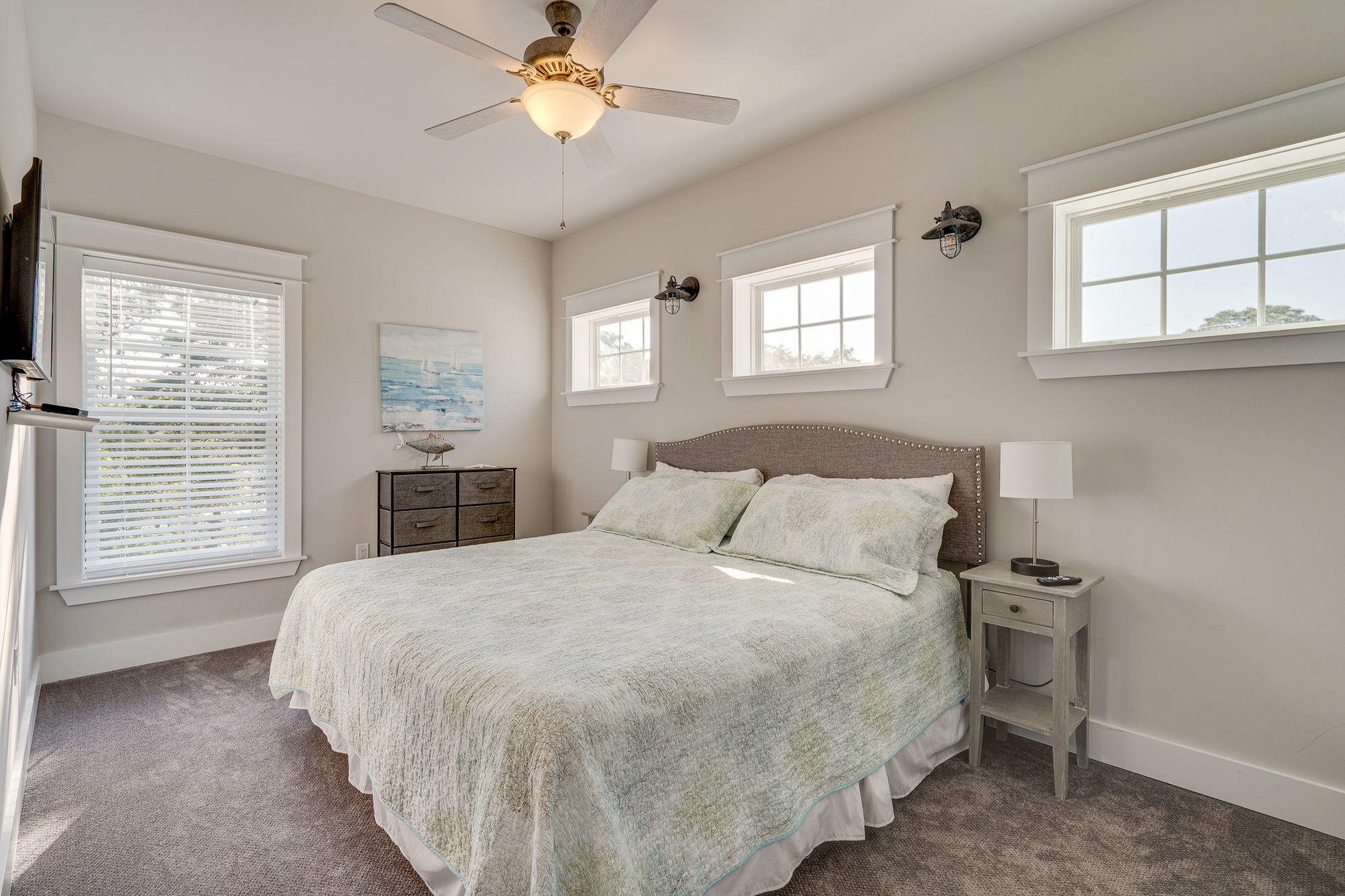 EMERALD WATERS VILLAGE - Residential