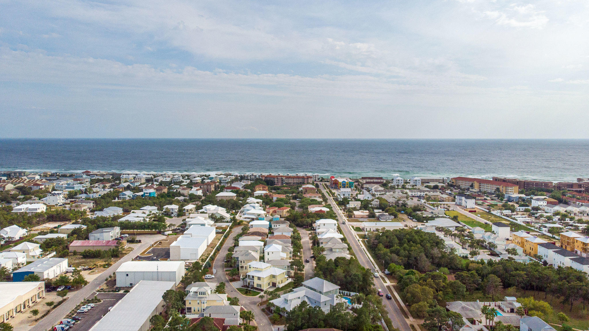 EMERALD WATERS VILLAGE - Residential