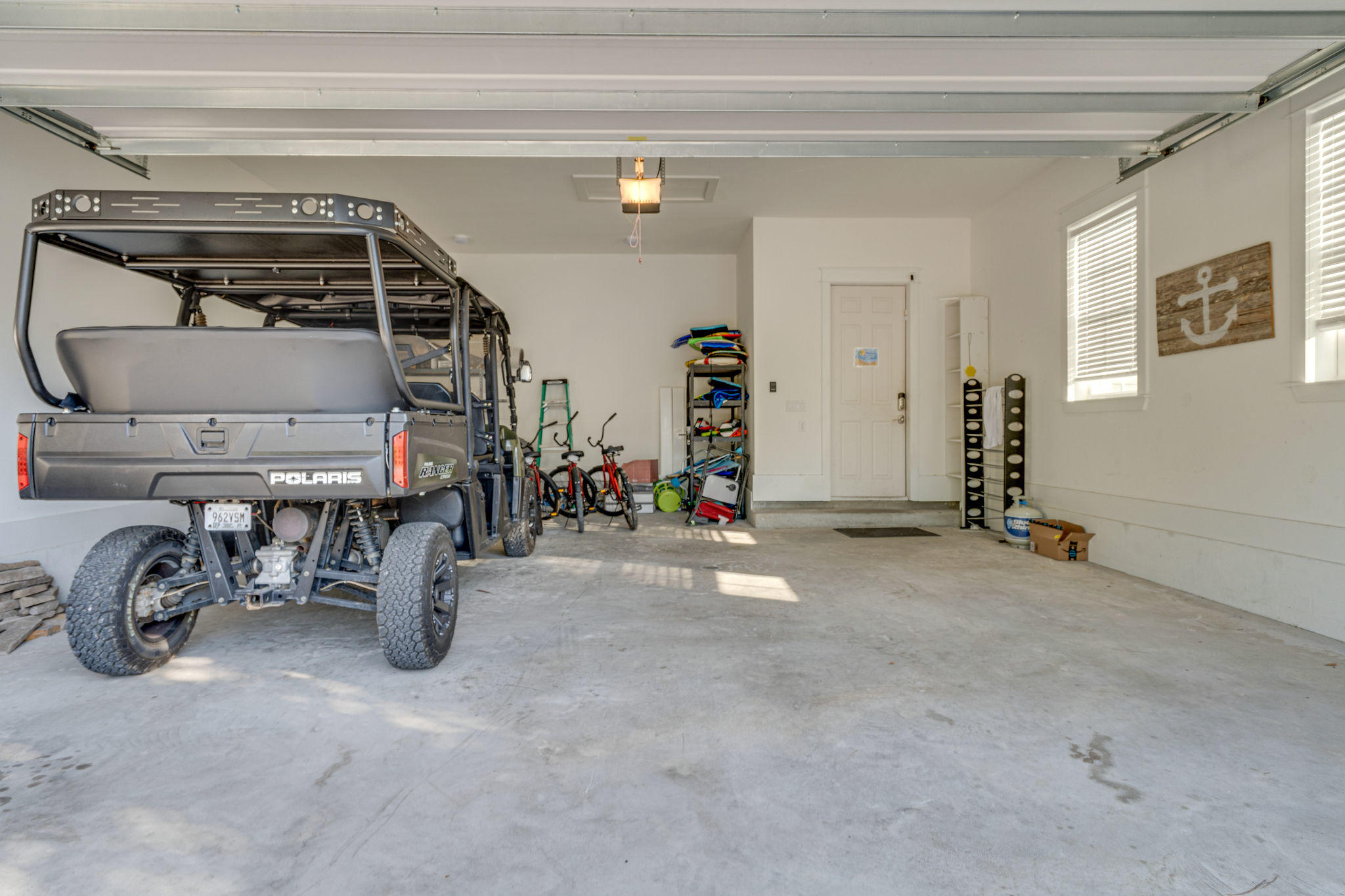 EMERALD WATERS VILLAGE - Residential