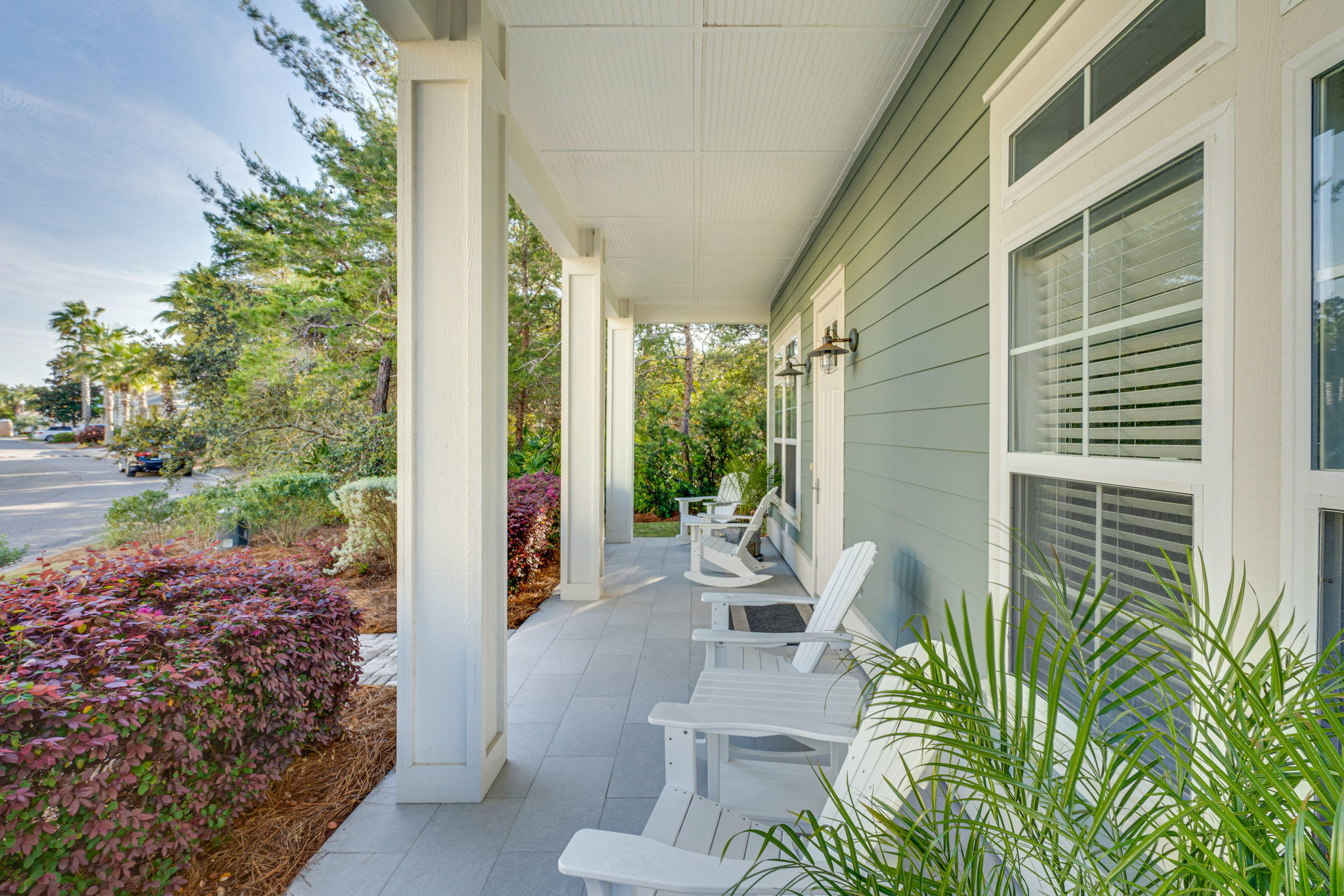 EMERALD WATERS VILLAGE - Residential