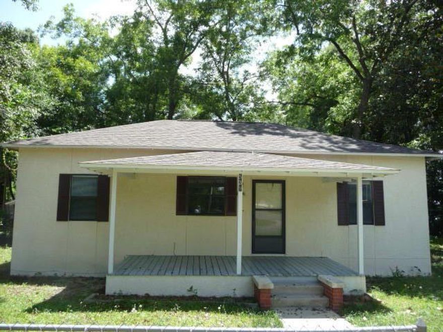 $5,000 price reduction!! Well maintained home on expansive lot in West DeFuniak Springs area. Close to city center and Hwy 90 Hwy and Hwy 331 for shopping and driving convenience. Short walk to West DeFuniak Elementary. Two bedroom/single bath home with bonus room for office or study. Covered deck entire length of home in rear for relaxation. New roof in 2013. Storage shed houses inactive irrigation well which is covered for safety purposes. Large lot. Priced to sell!! Take a look today.