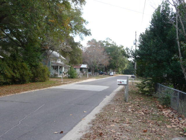 West DeFuniak - Residential
