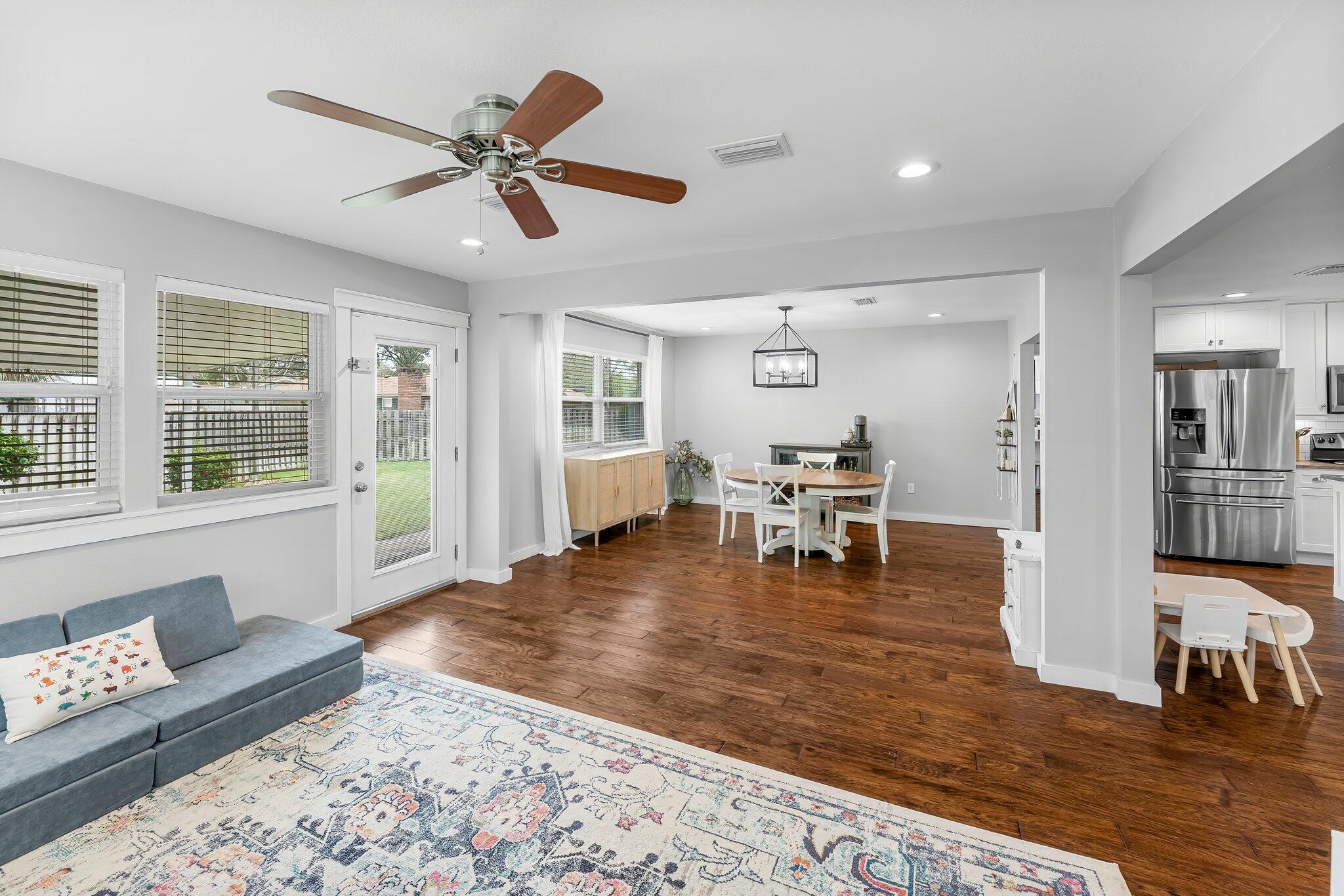 PALM ESTATES UNIT 2 - Residential