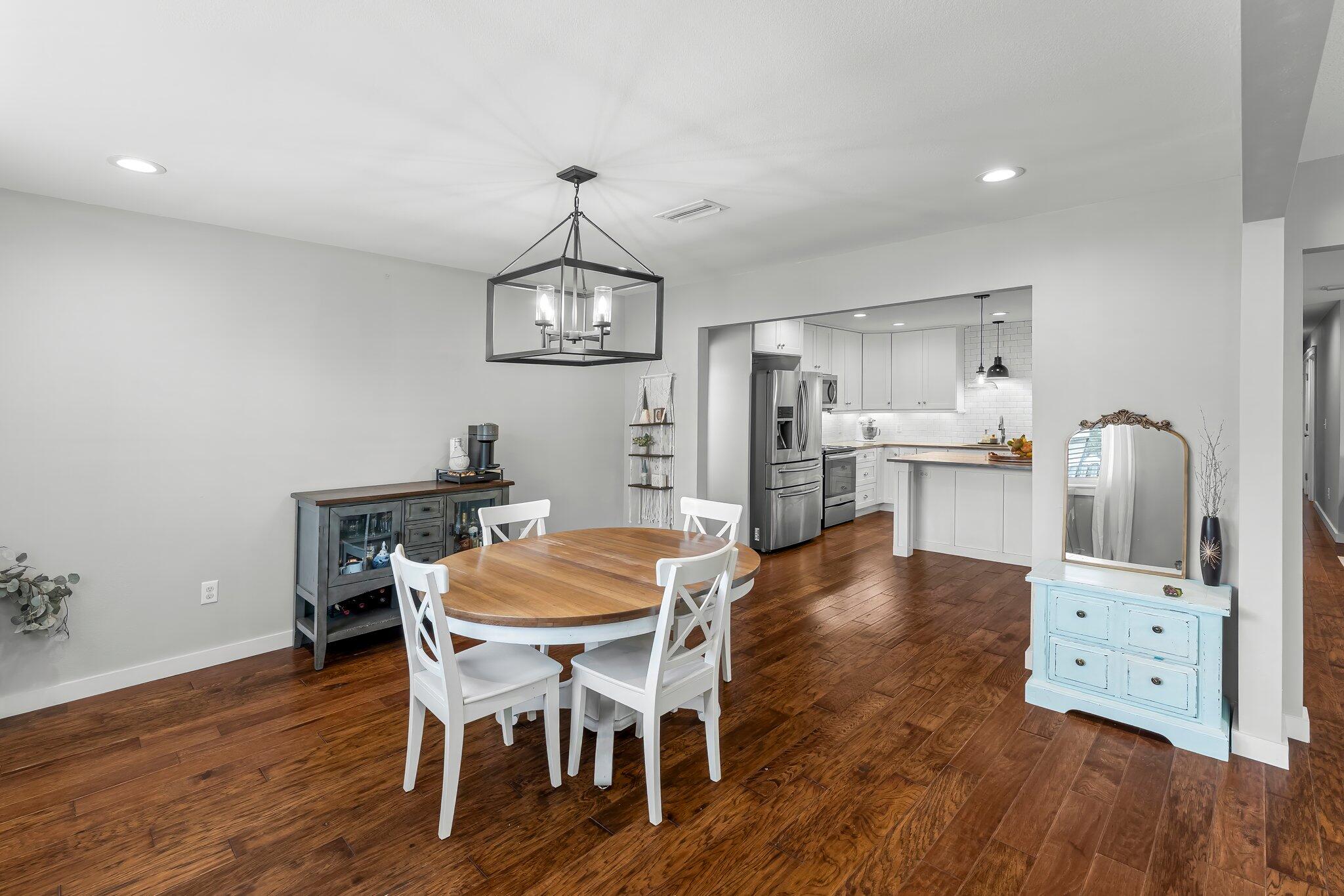 PALM ESTATES UNIT 2 - Residential