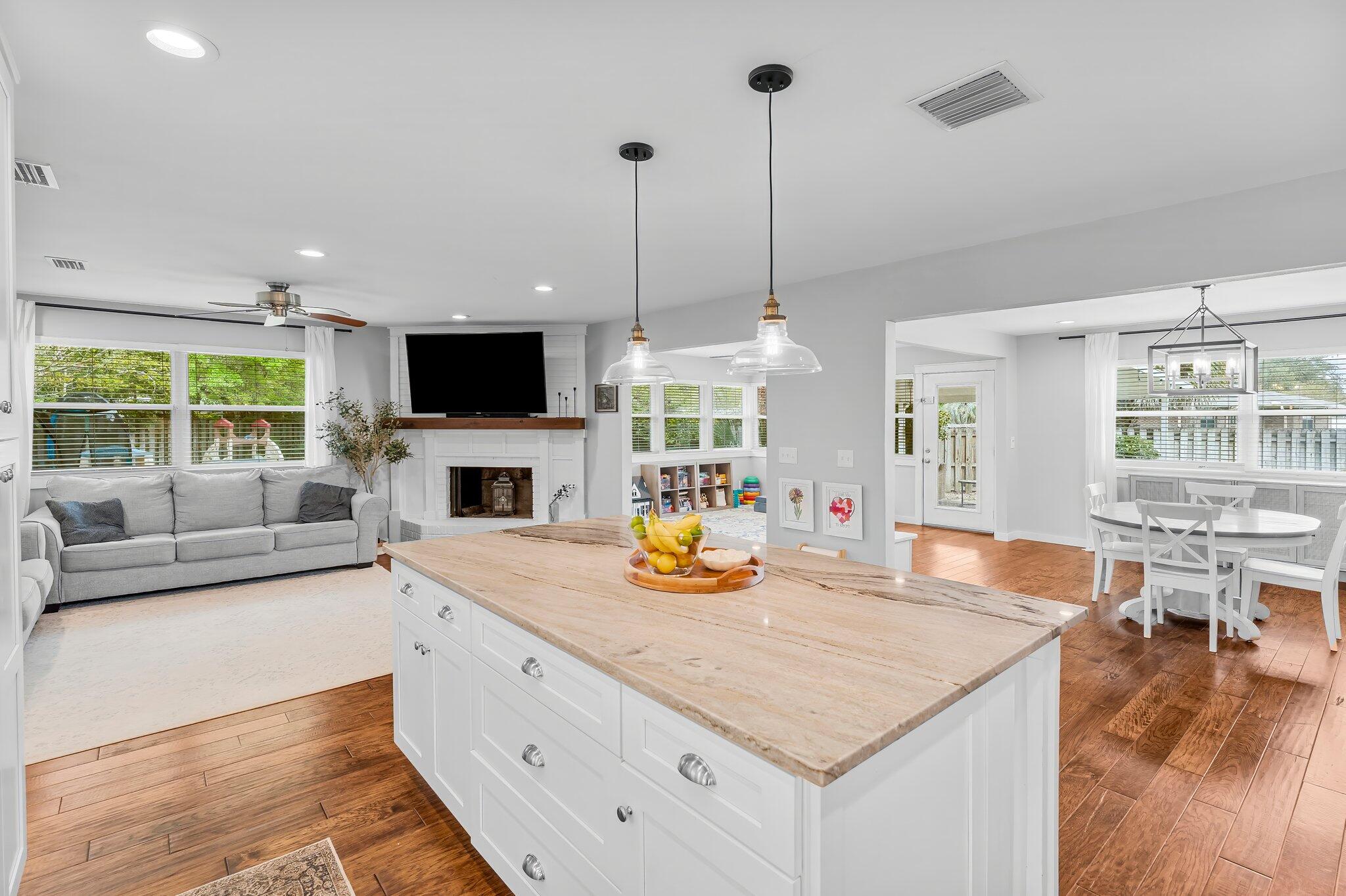 PALM ESTATES UNIT 2 - Residential