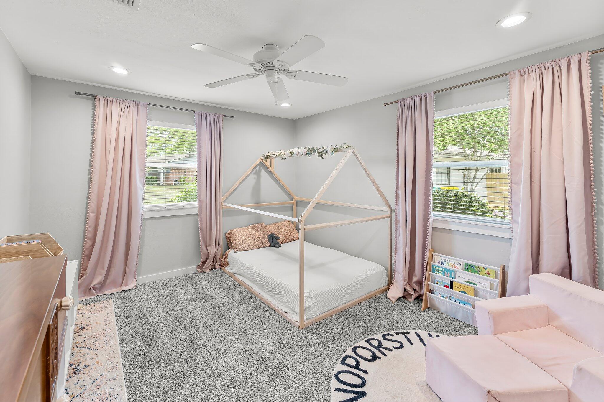 PALM ESTATES UNIT 2 - Residential