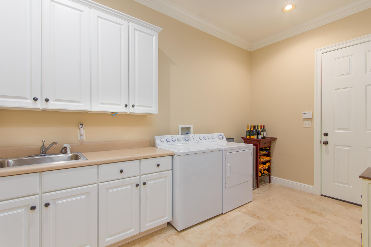 VINEYARD AT RAVEN OAKS - Residential